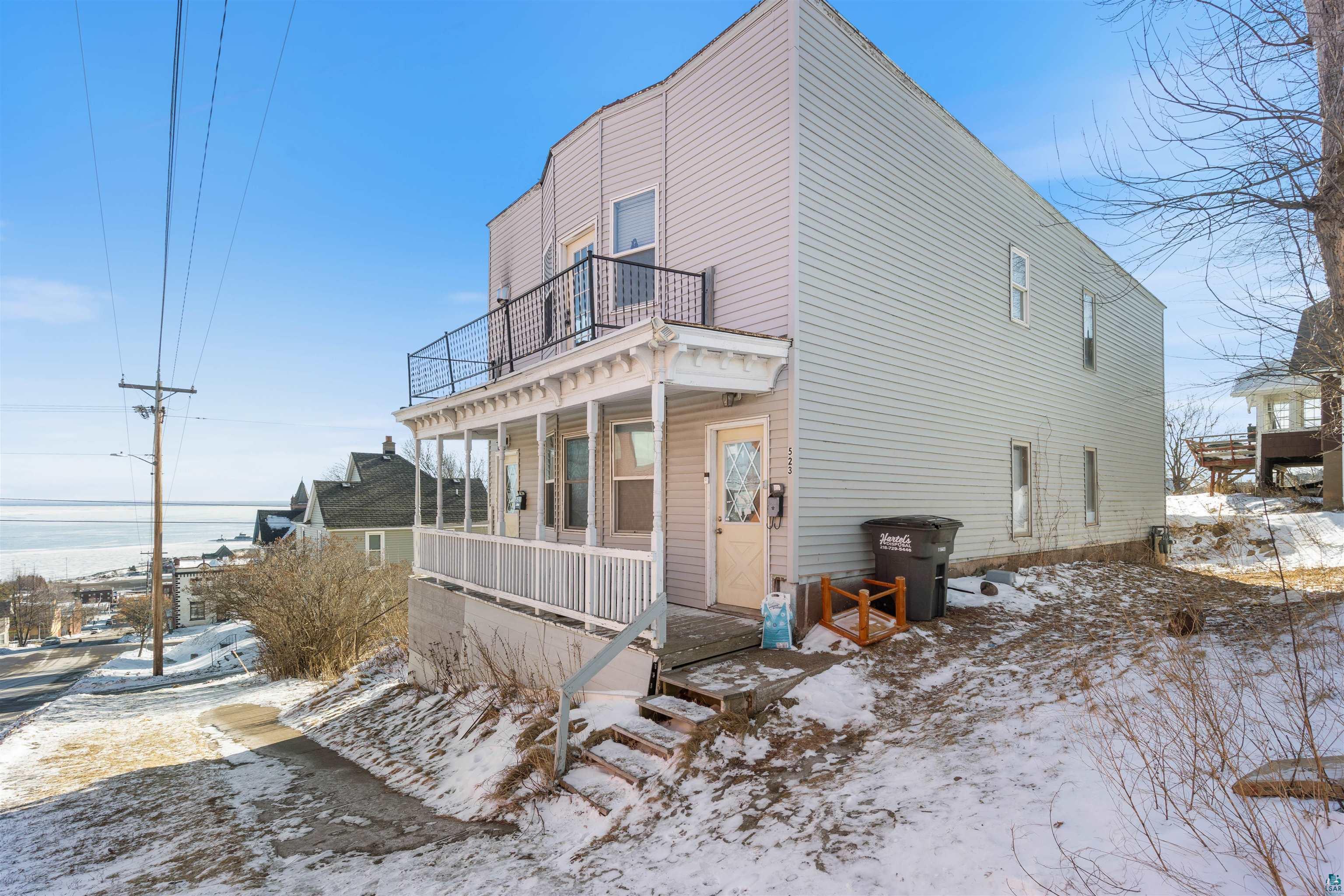 523 N 1st Ave E, Duluth, MN 55805 Listing Photo  1
