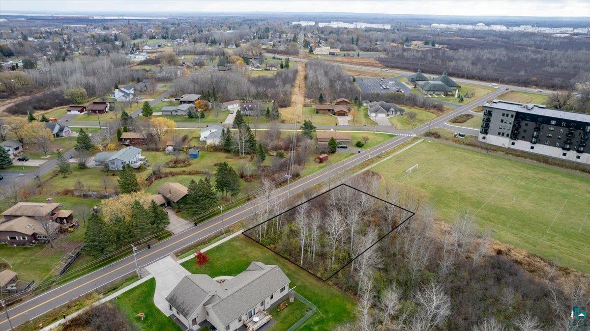 2409 Bardon Ave, Superior, WI 54880 Listing Photo  3