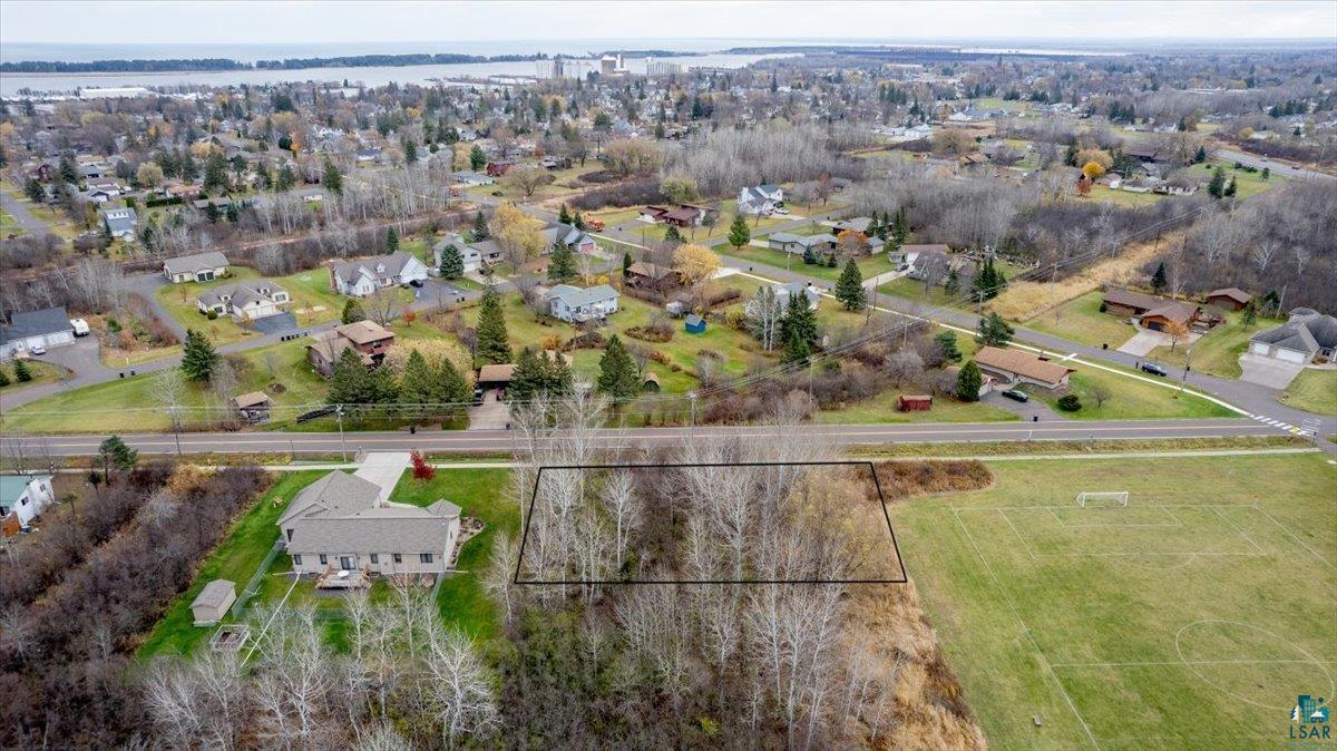 2409 Bardon Ave, Superior, WI 54880 Listing Photo  4