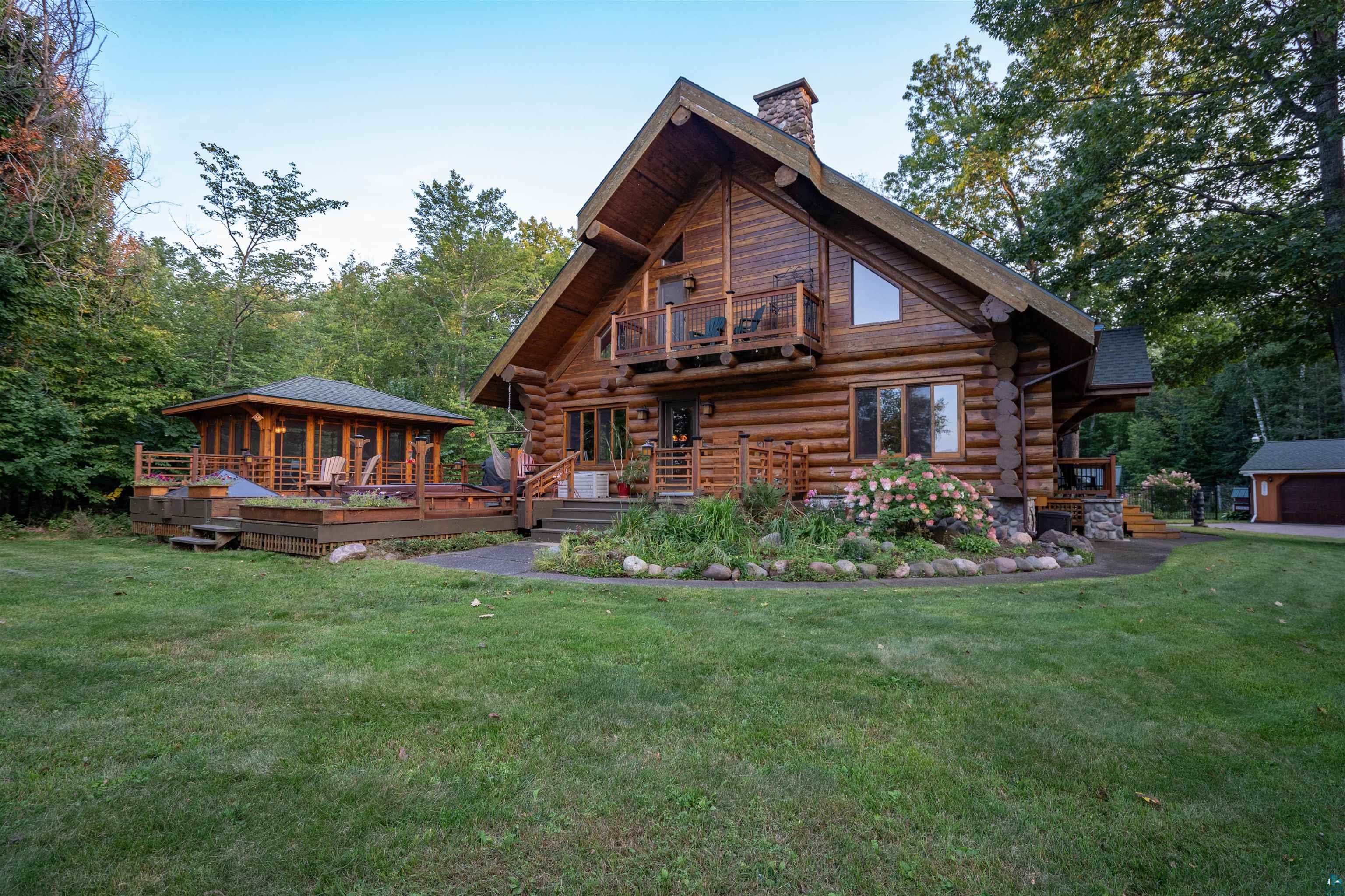 8280 S County Rd A, Superior, WI 54880 Listing Photo  1