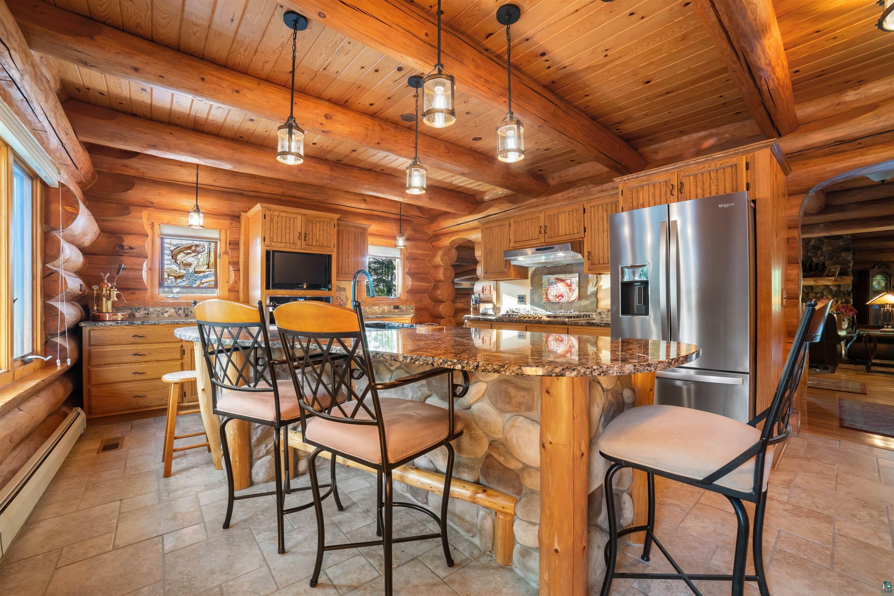 8280 S County Rd A, Superior, WI 54880 Listing Photo  14