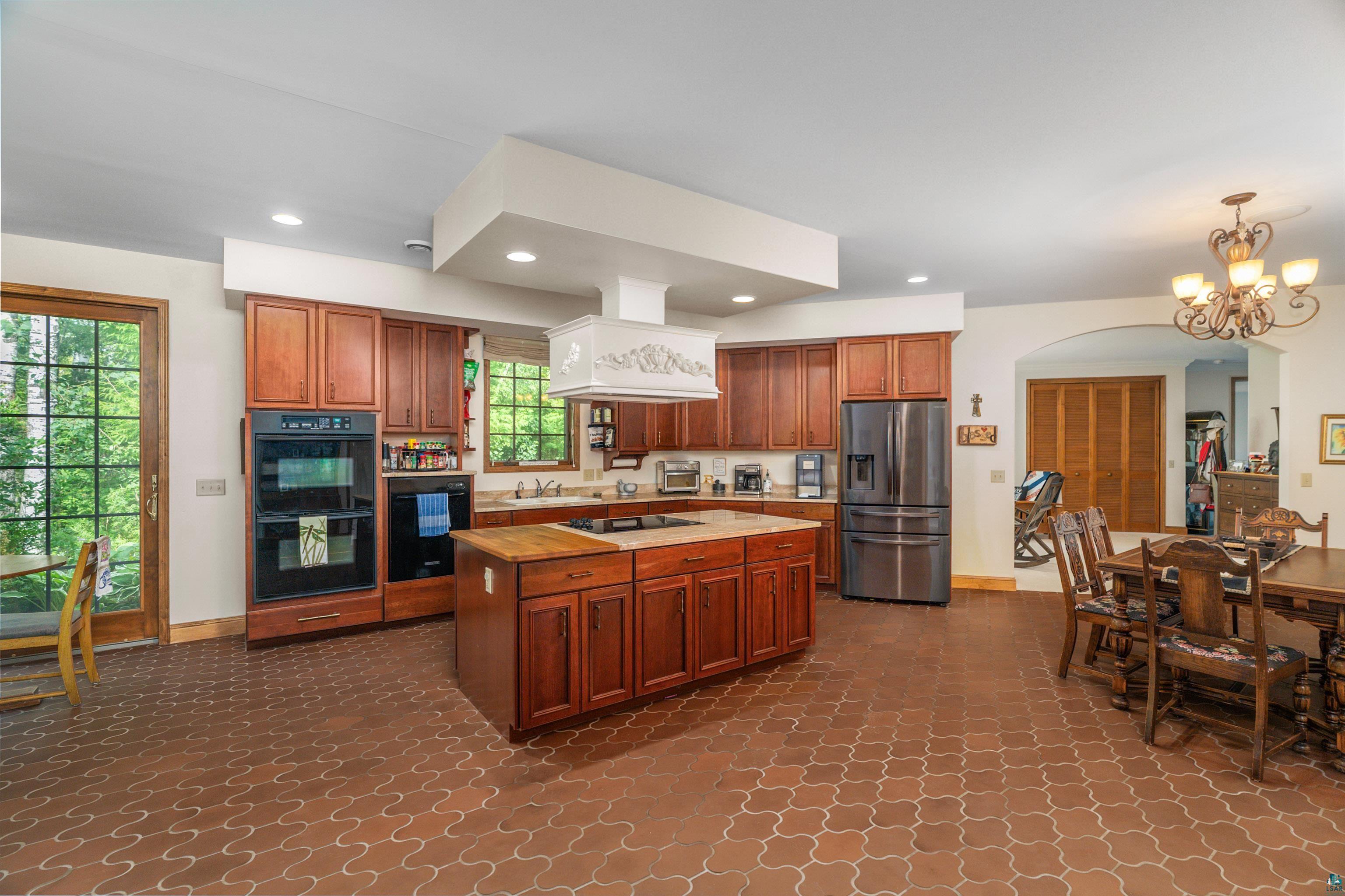 5616 McQuade Rd, Duluth, MN 55804 Listing Photo  52