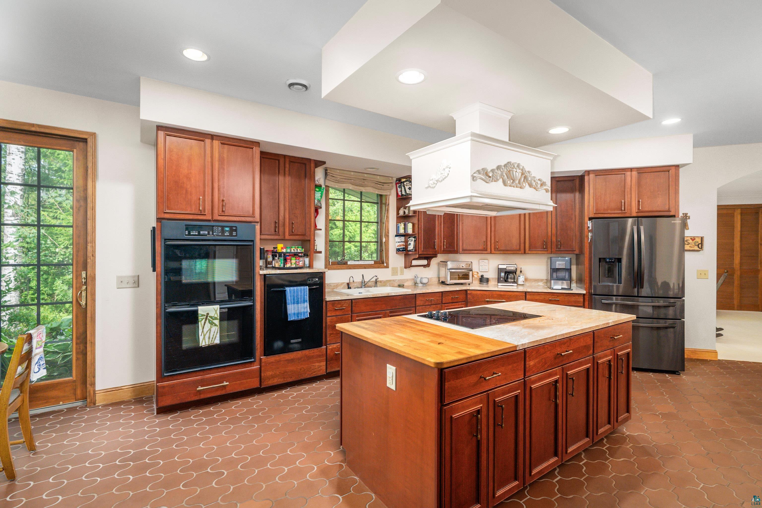 5616 McQuade Rd, Duluth, MN 55804 Listing Photo  53