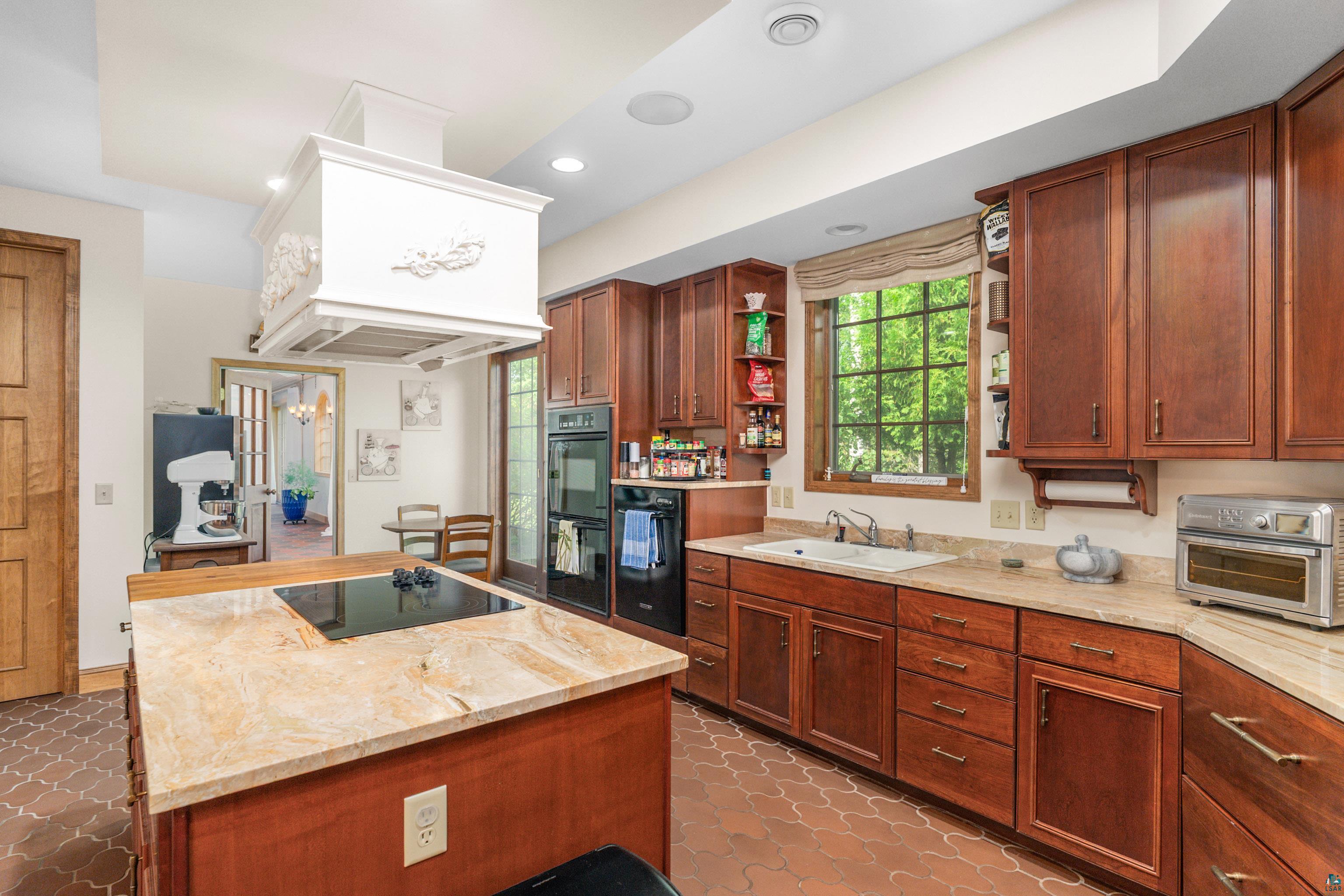 5616 McQuade Rd, Duluth, MN 55804 Listing Photo  57