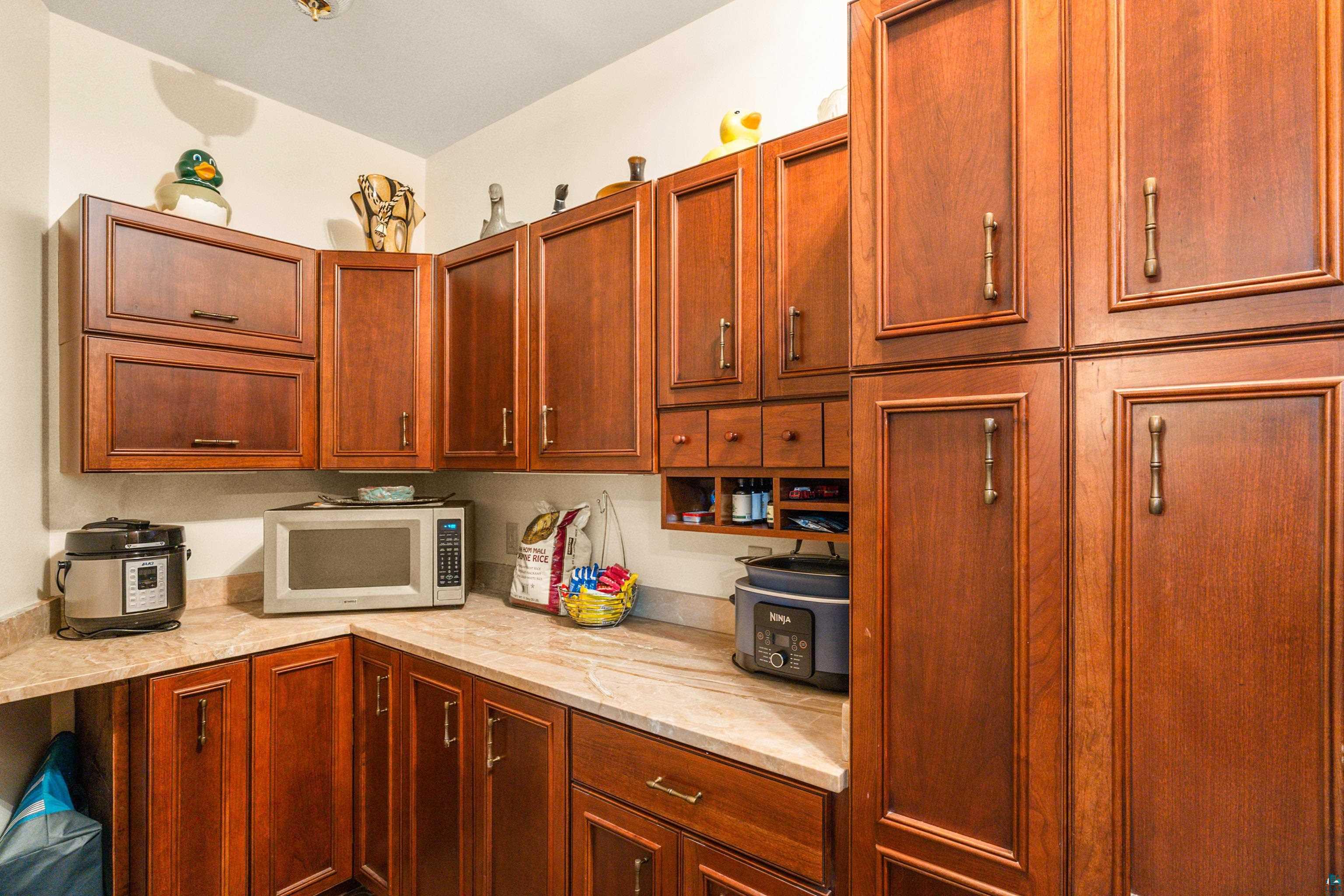 5616 McQuade Rd, Duluth, MN 55804 Listing Photo  60