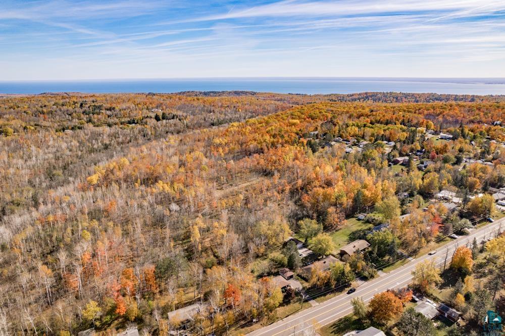 xxx Amity Drive, Duluth, MN 55803 Listing Photo  15
