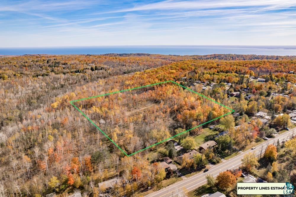 xxx Amity Drive, Duluth, MN 55803 Listing Photo  16