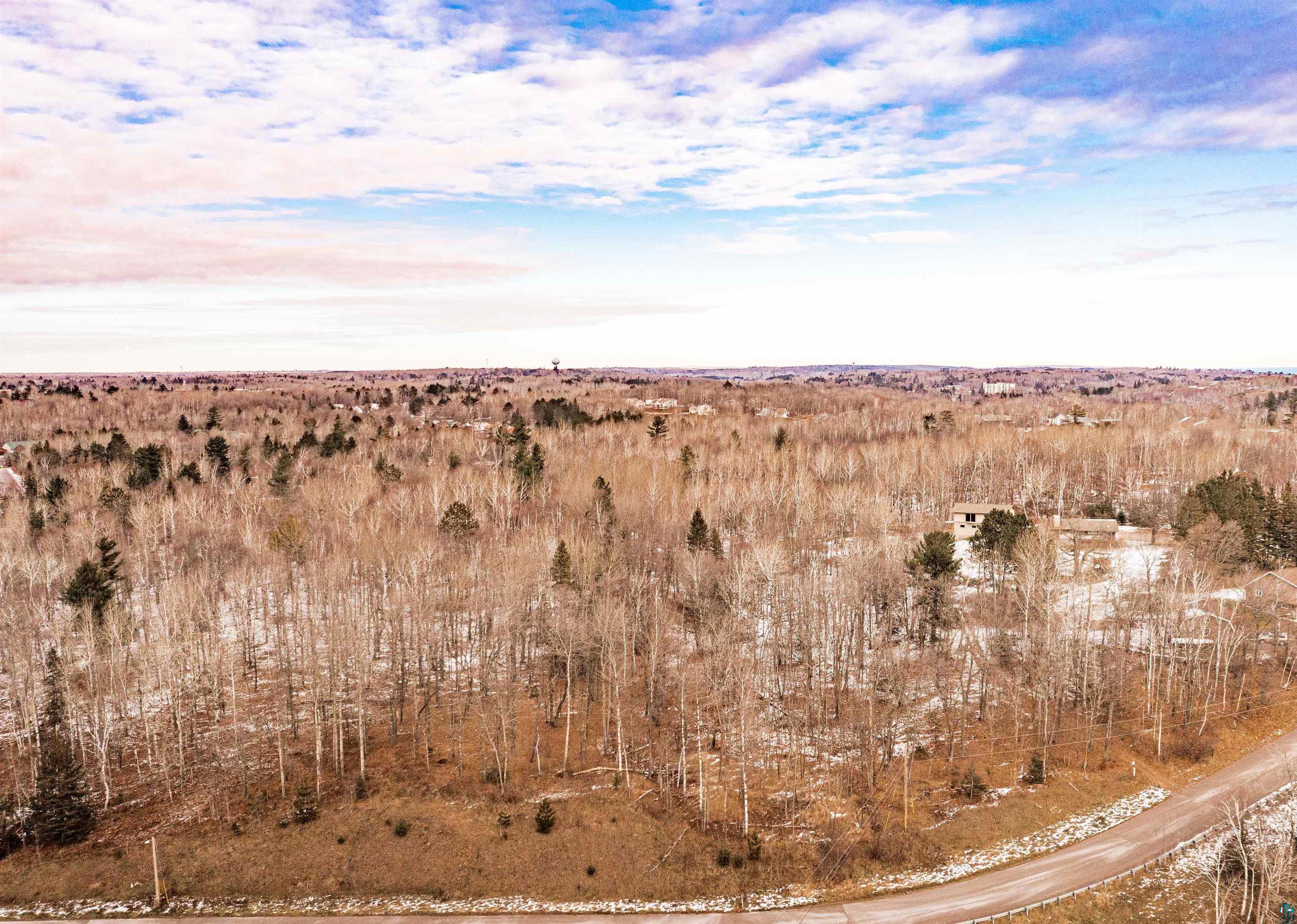34XX Trinity Rd, Duluth, MN 55811 Listing Photo  3