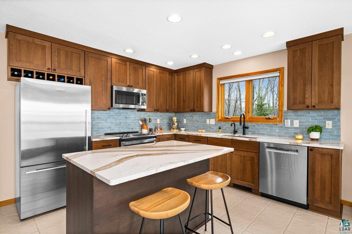 6944 Bear Island Rd, Duluth, MN 55803 Listing Photo  9