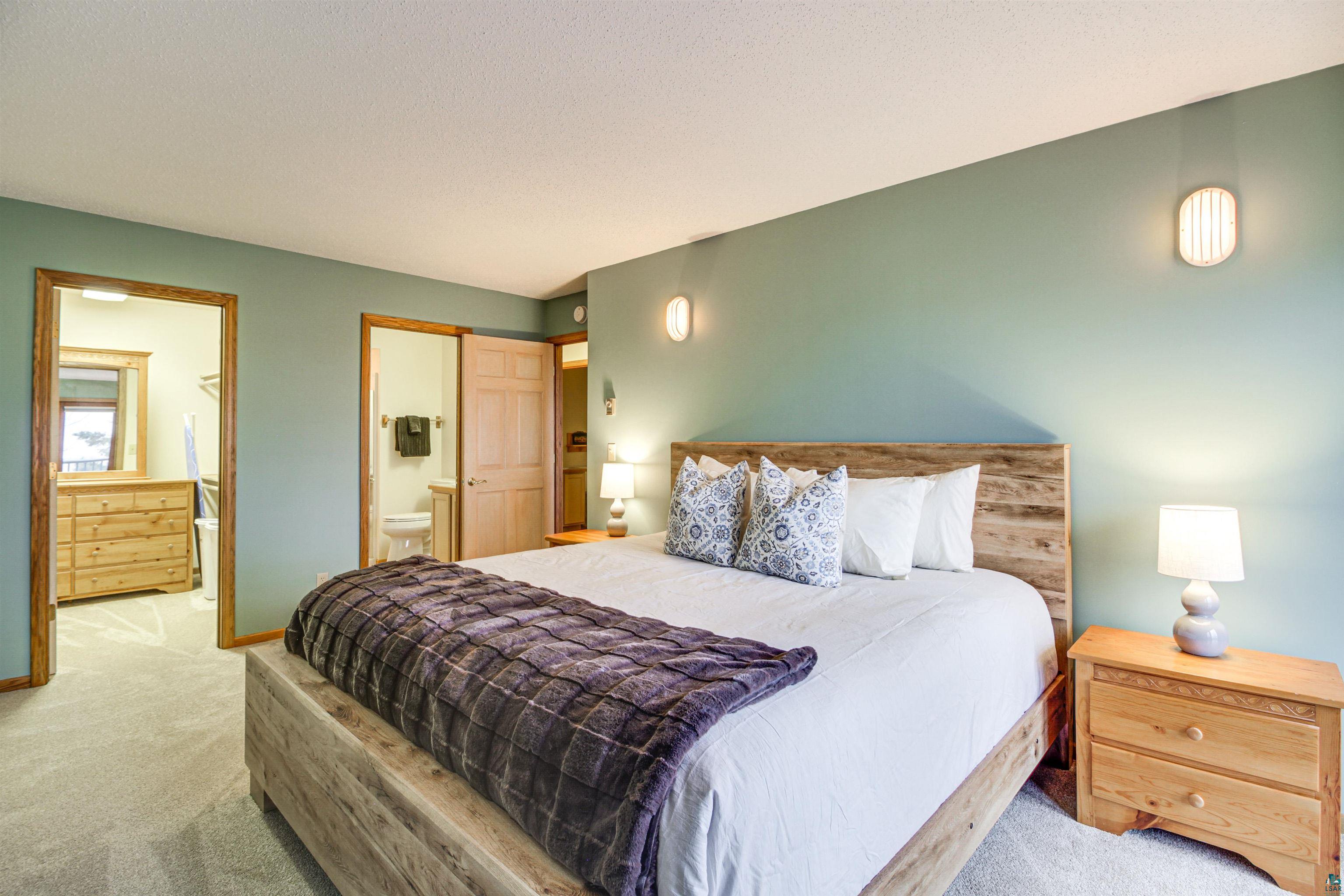 6508 Aspenwood Dr, #6508, Tofte, MN 55615 Listing Photo  14
