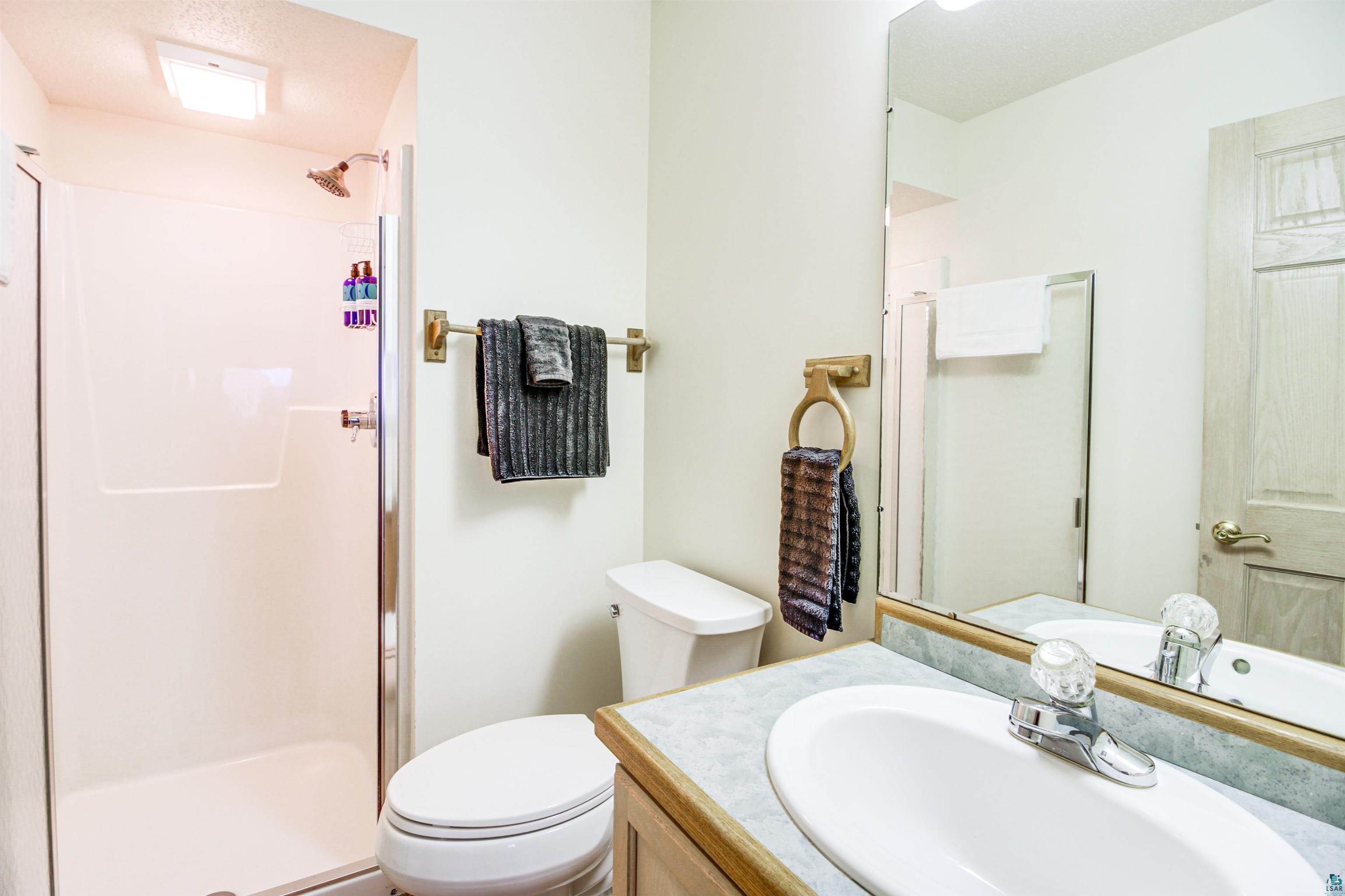 6508 Aspenwood Dr, #6508, Tofte, MN 55615 Listing Photo  16