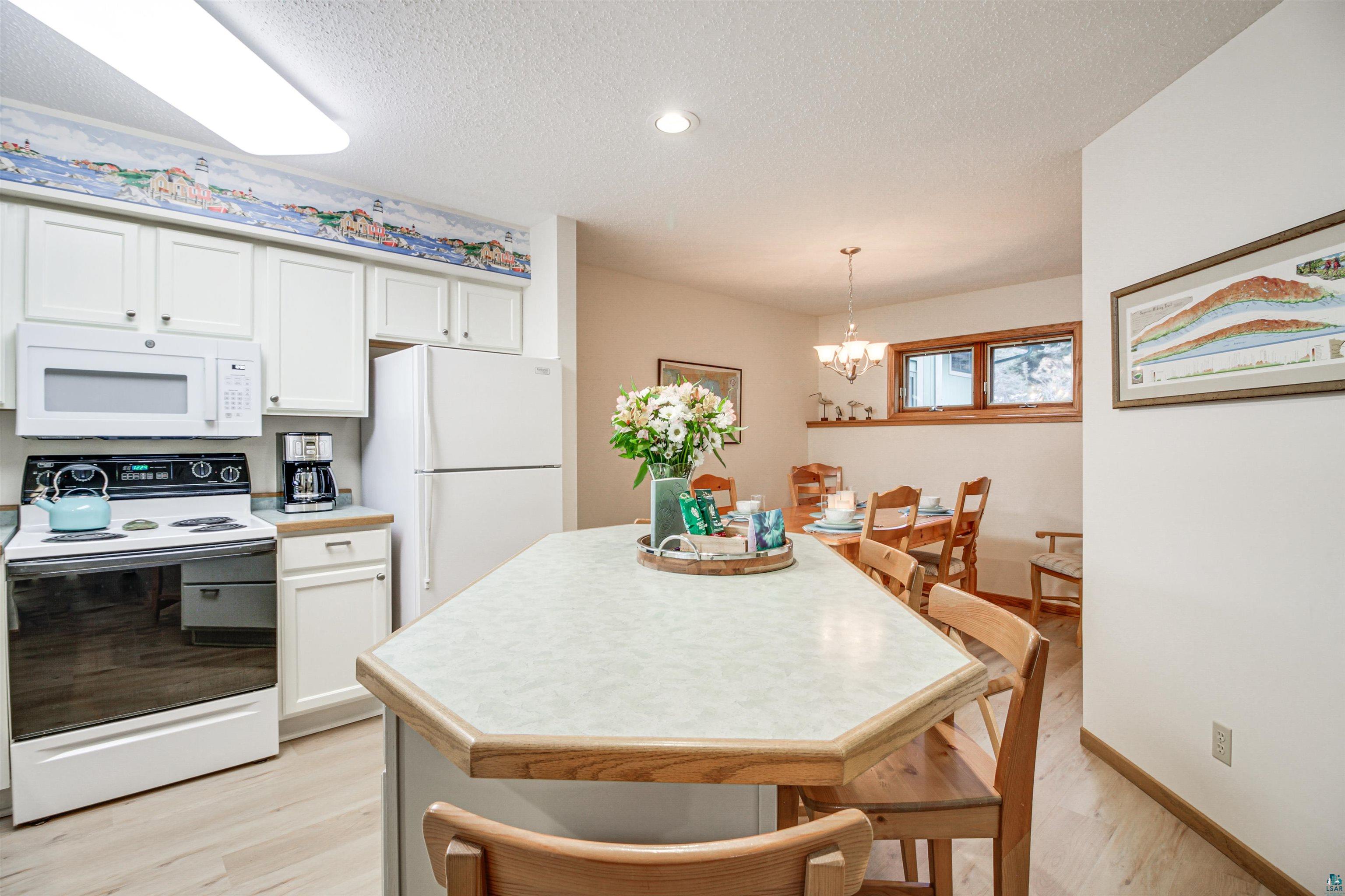 6508 Aspenwood Dr, #6508, Tofte, MN 55615 Listing Photo  4