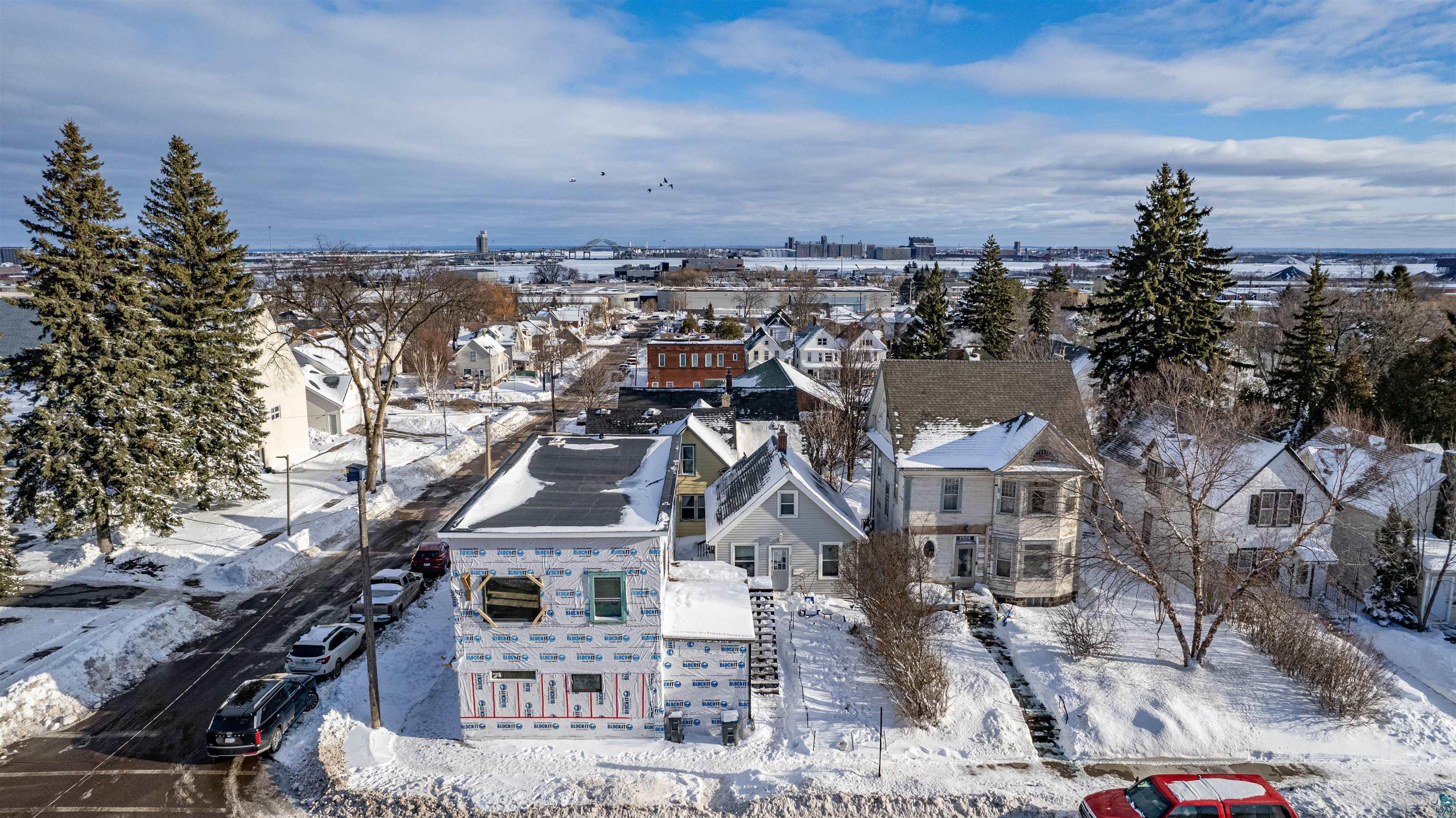 2502 W 3rd St, Duluth, MN 55806 Listing Photo  1