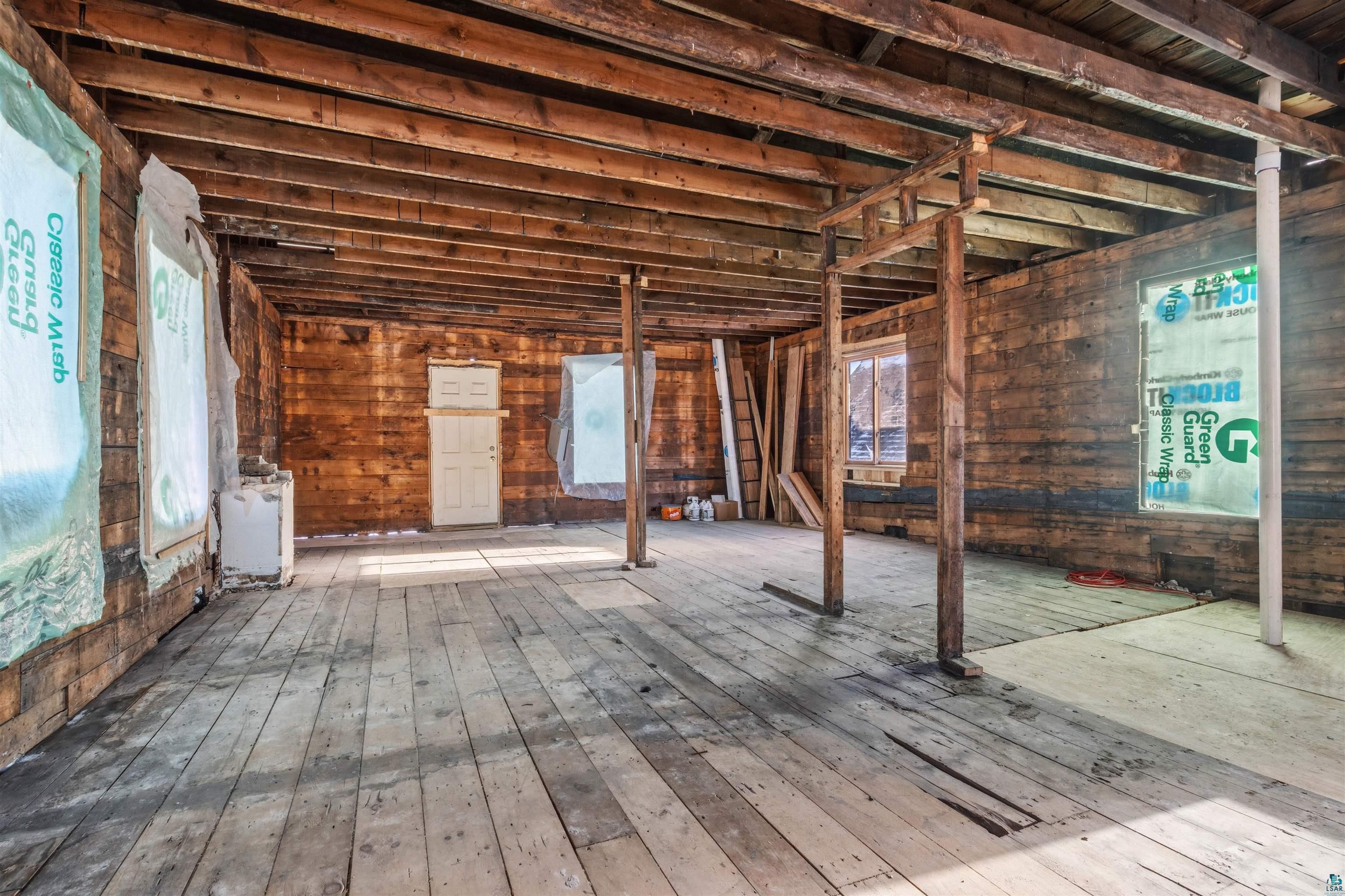 2502 W 3rd St, Duluth, MN 55806 Listing Photo  14
