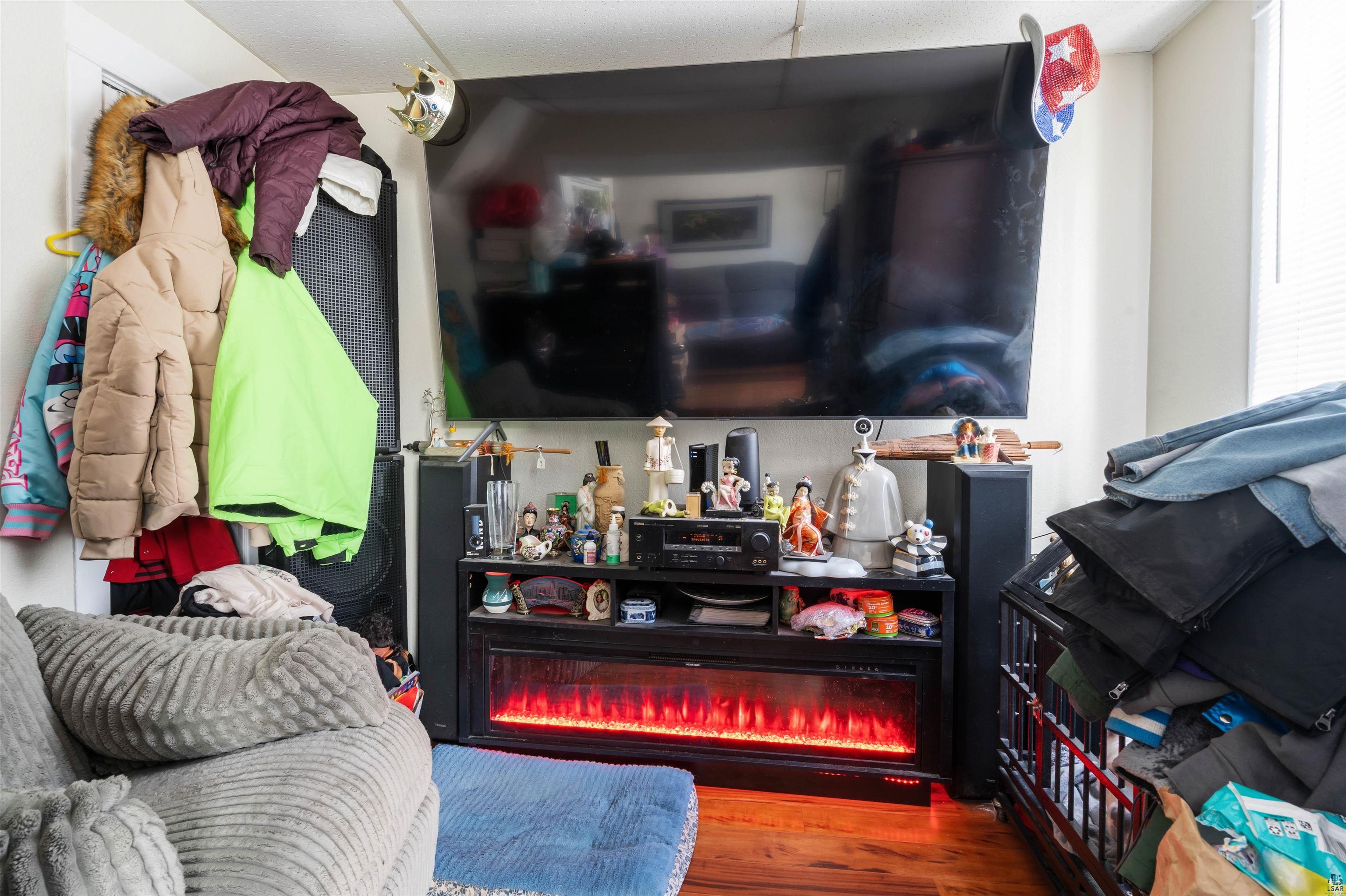 2502 W 3rd St, Duluth, MN 55806 Listing Photo  4