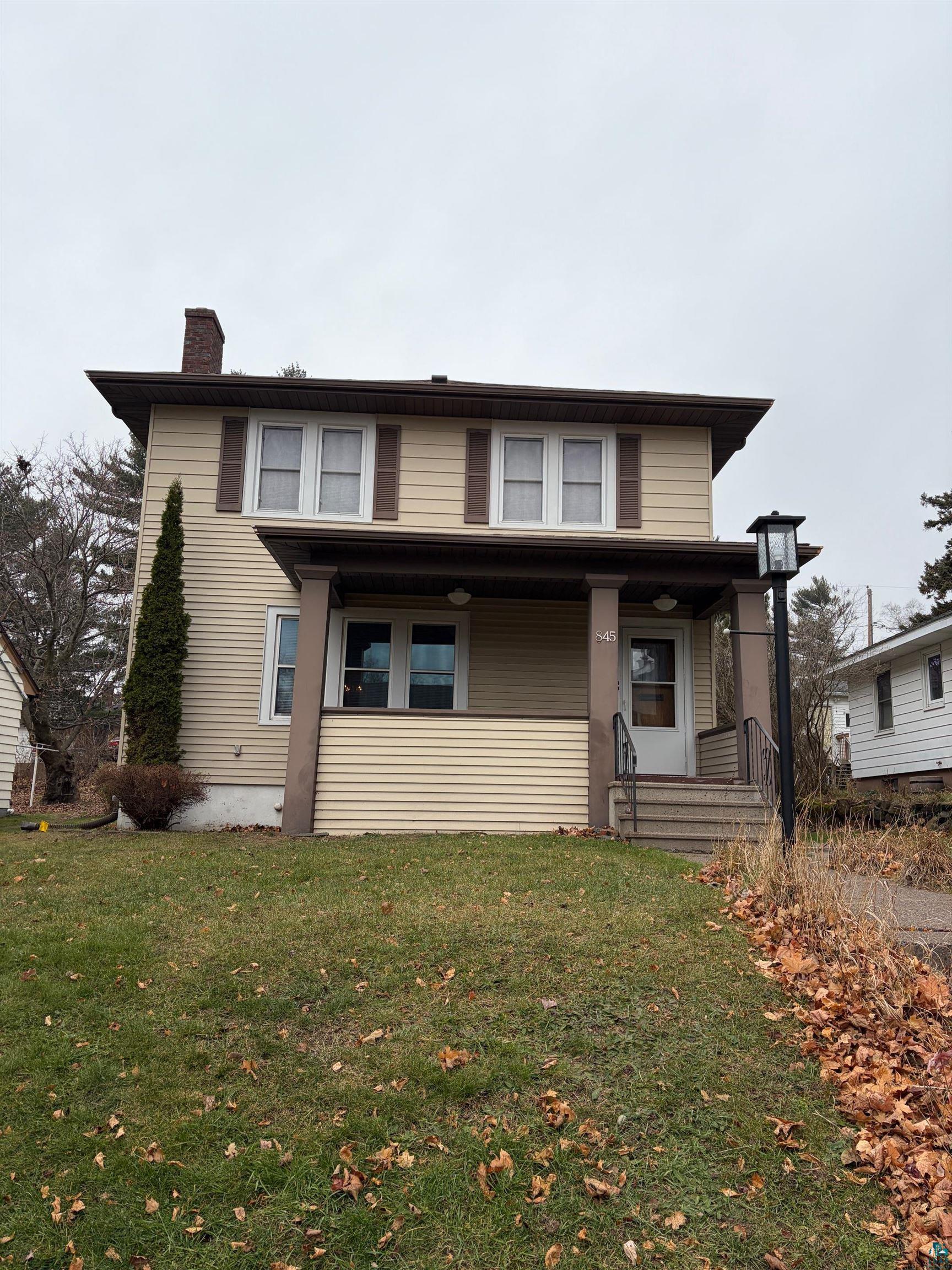 845 Grandview Ave, Duluth, MN 55812 Listing Photo  2