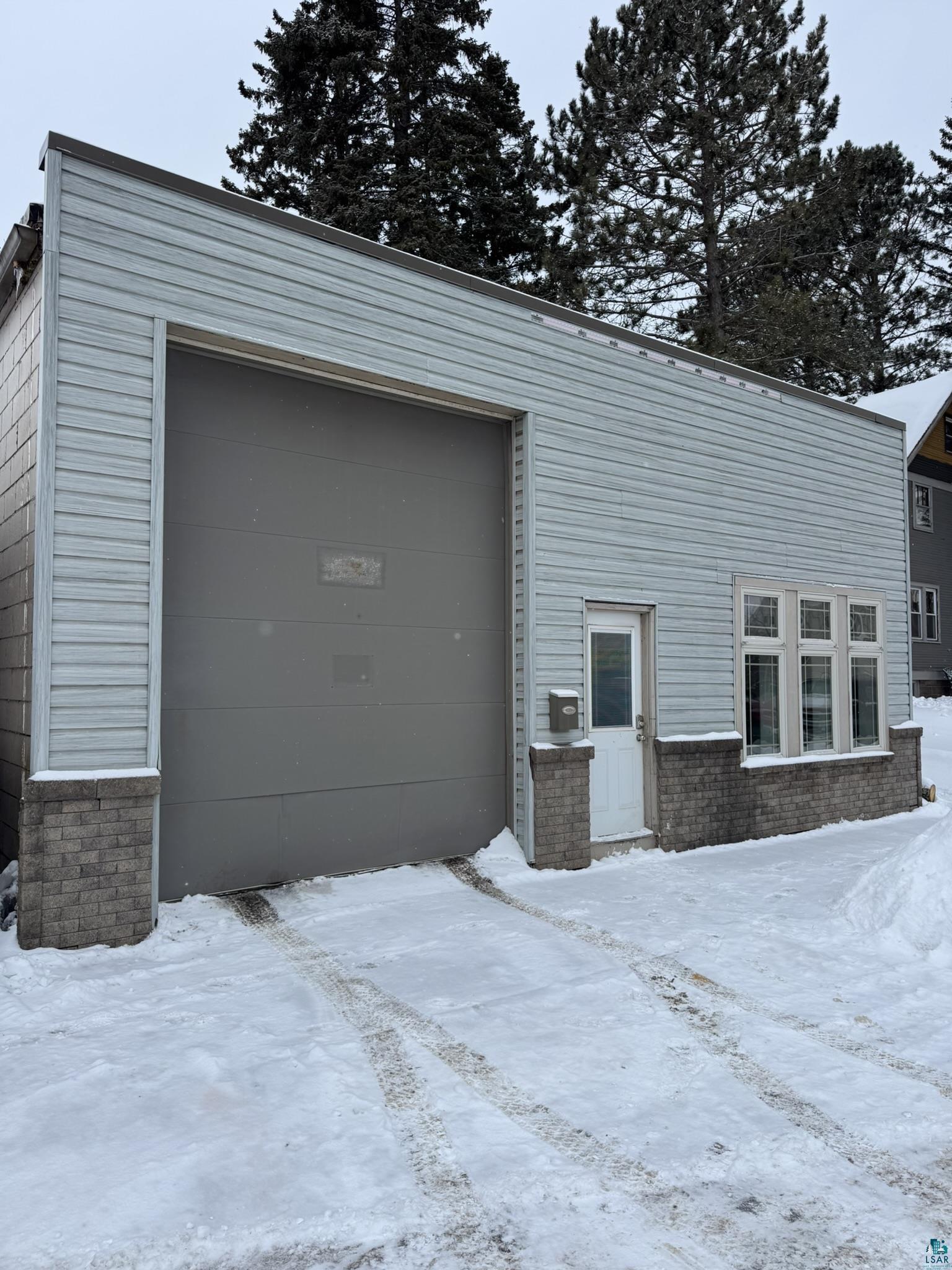 521 7th St, Two Harbors, MN 55616 Listing Photo  1