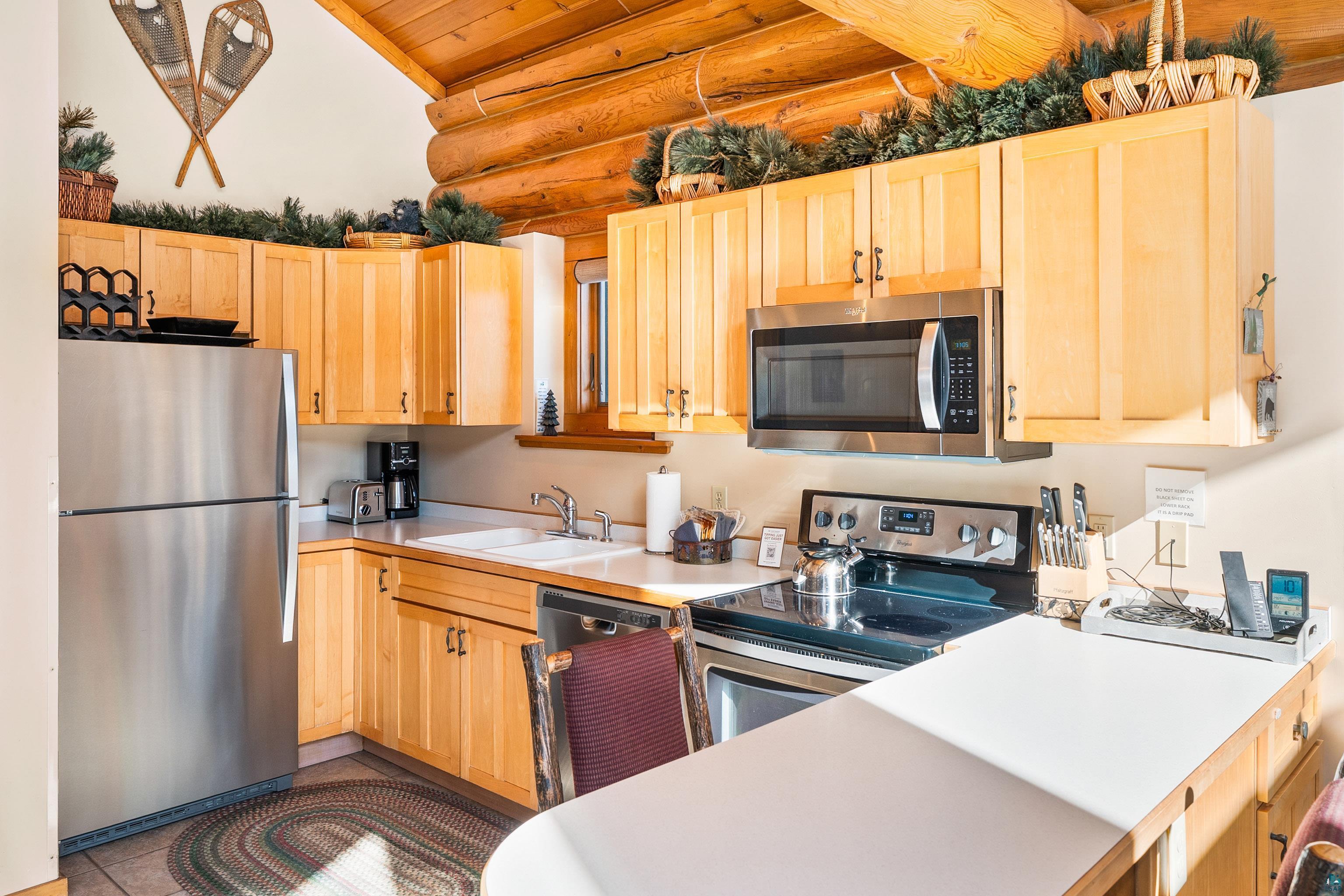 2826 Highway 61, #505, Two Harbors, MN 55616 Listing Photo  14