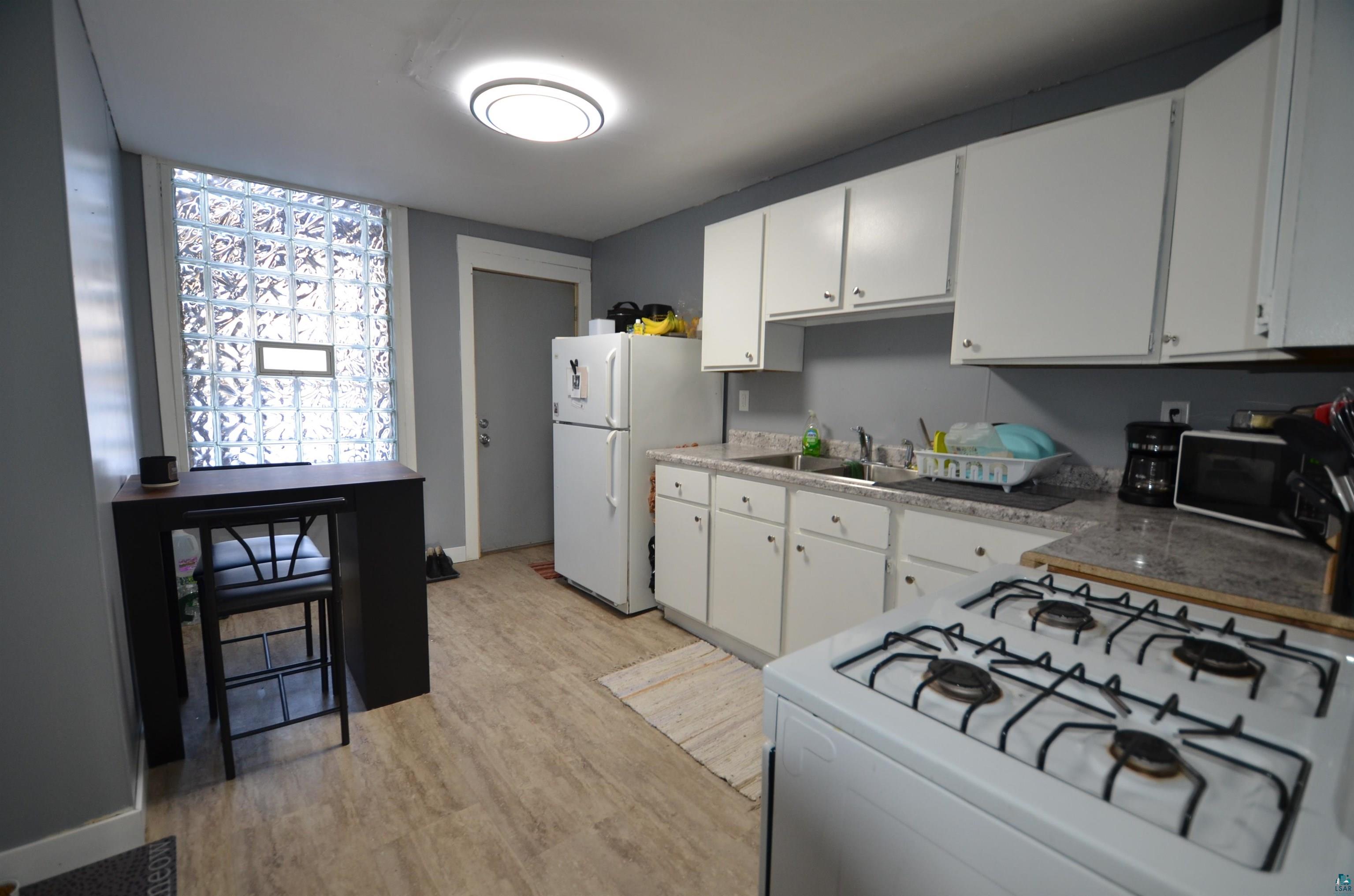 1905-07 E Superior St, Duluth, MN 55812 Listing Photo  42