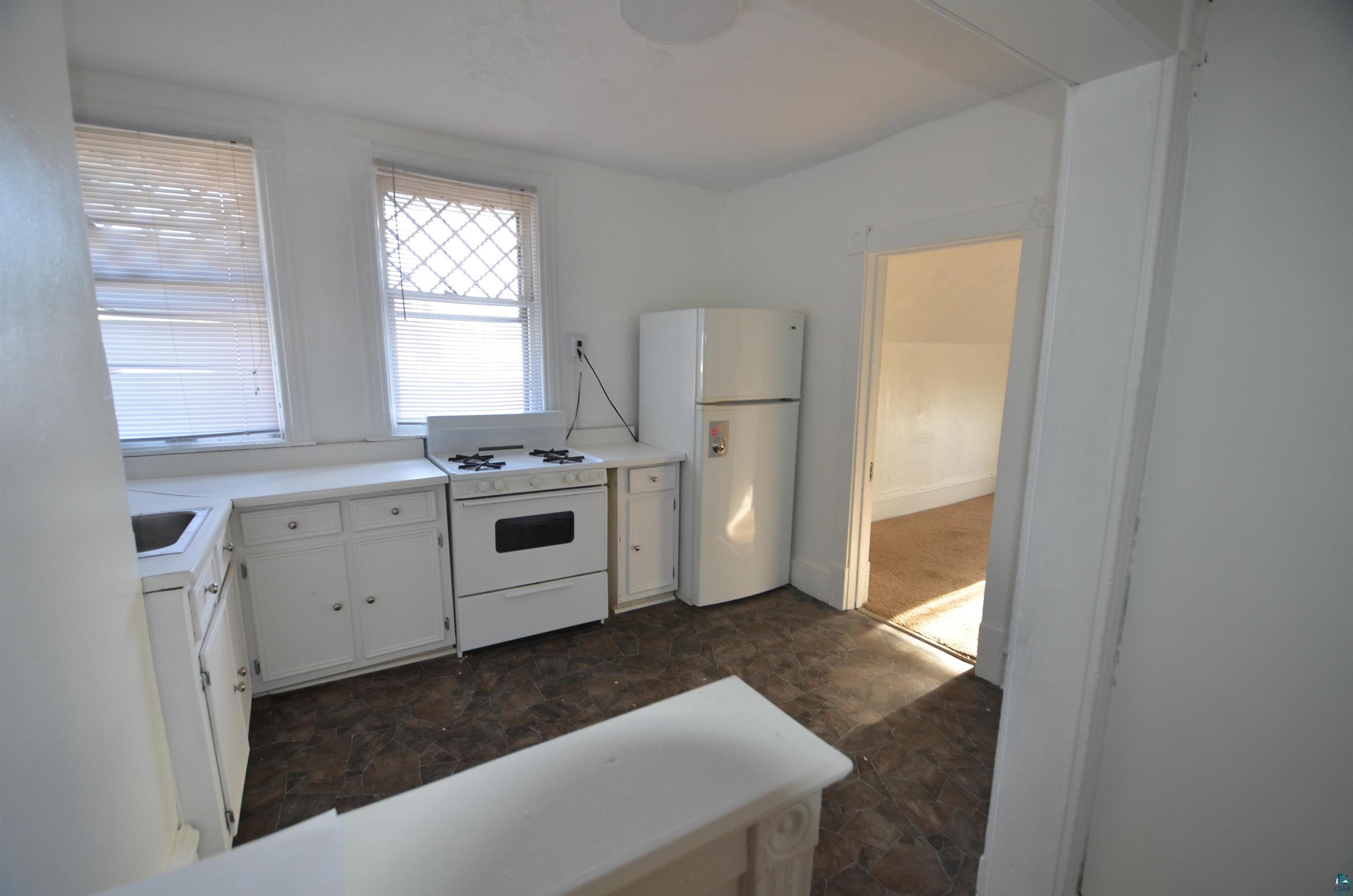 1905-07 E Superior St, Duluth, MN 55812 Listing Photo  9