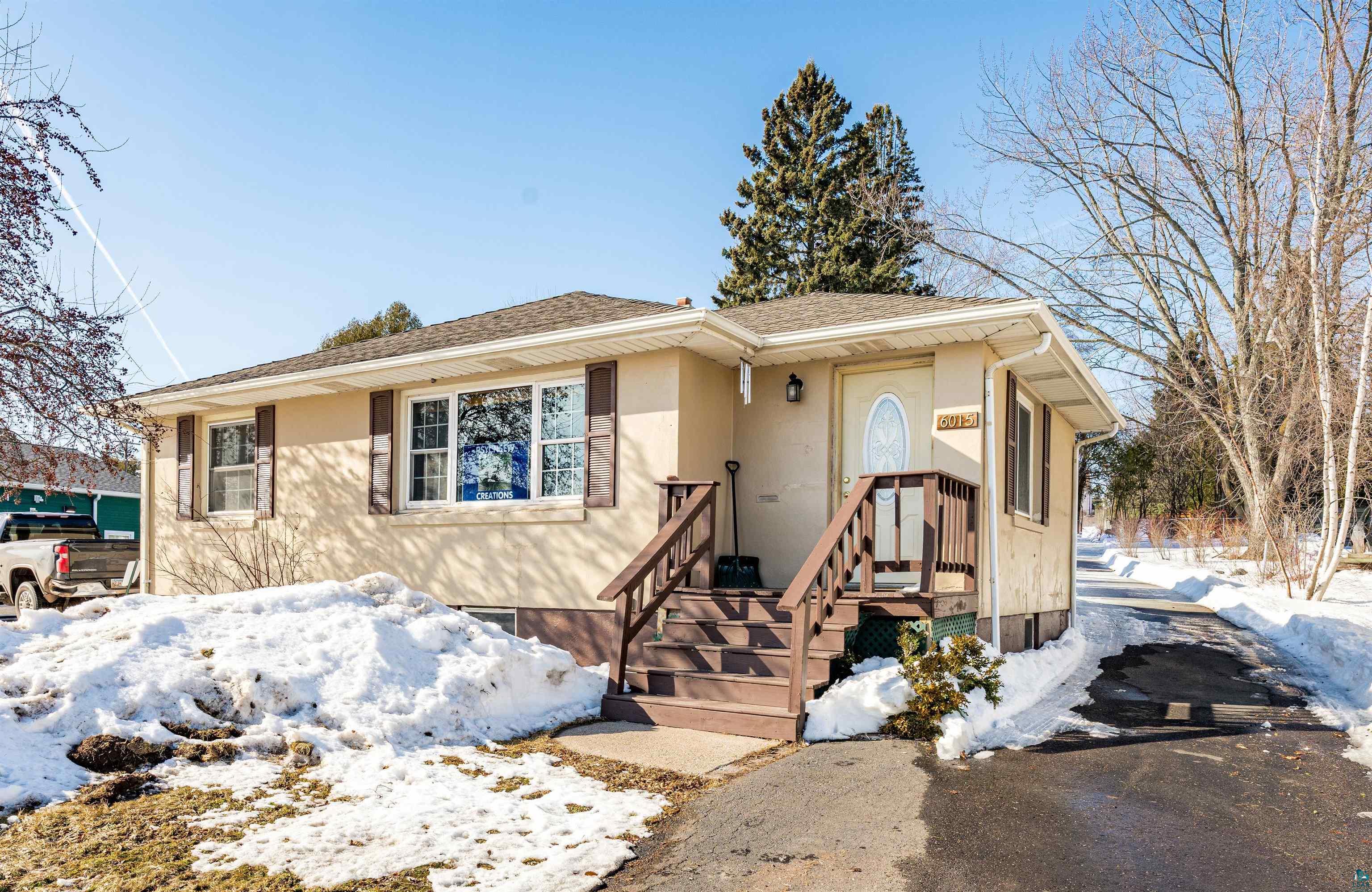 6015 E Superior St, Duluth, MN 55804 Listing Photo  4