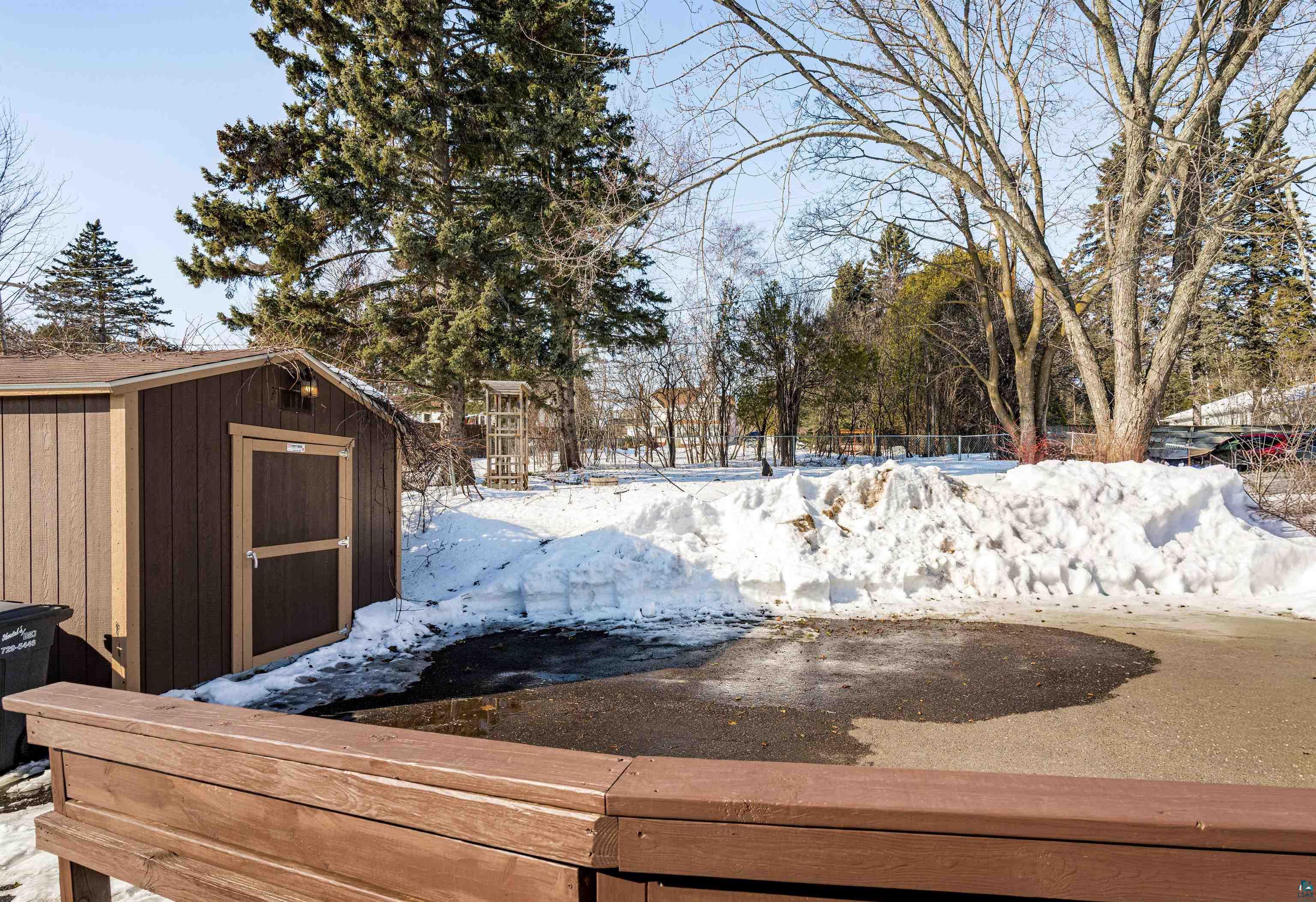 6015 E Superior St, Duluth, MN 55804 Listing Photo  33