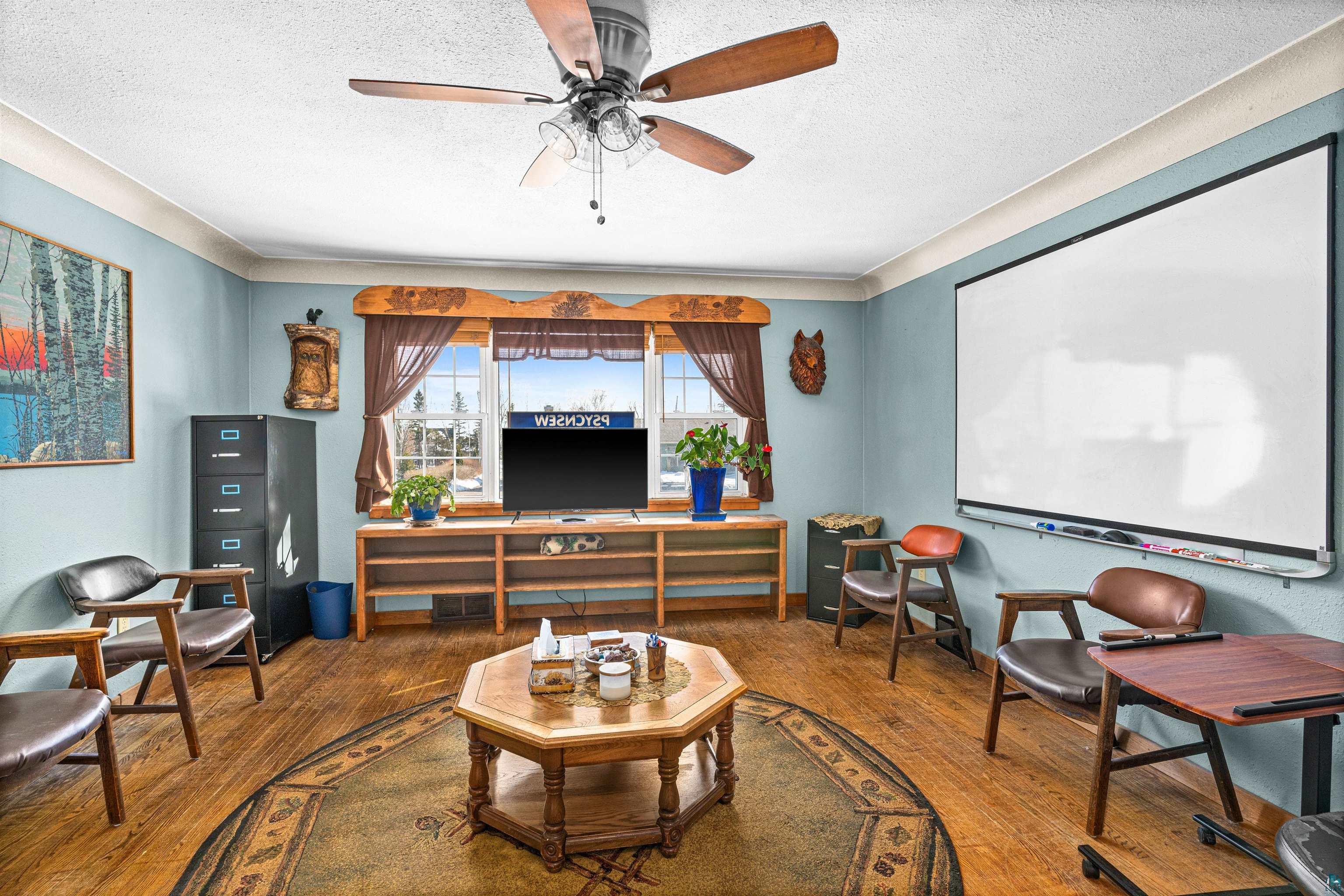 6015 E Superior St, Duluth, MN 55804 Listing Photo  9