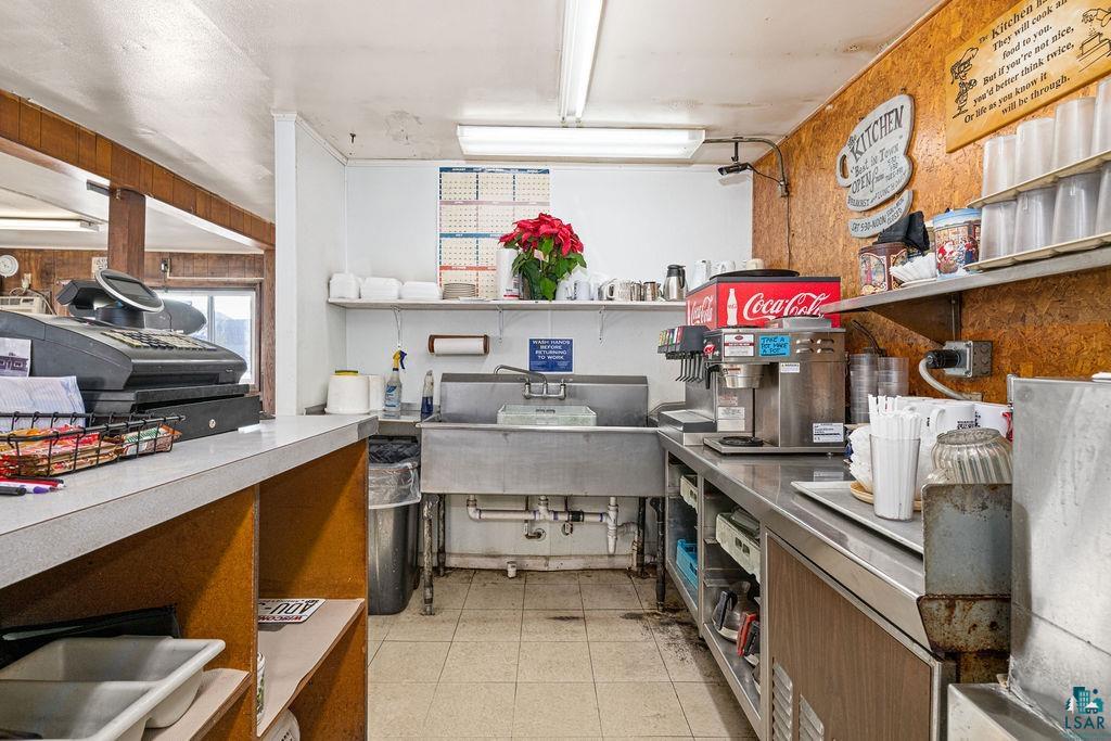 803 N 5th St, Superior, WI 54880 Listing Photo  6