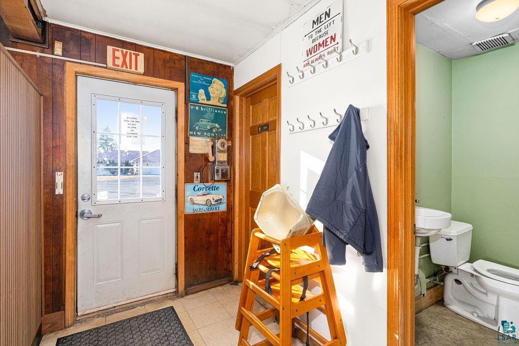 803 N 5th St, Superior, WI 54880 Listing Photo  9