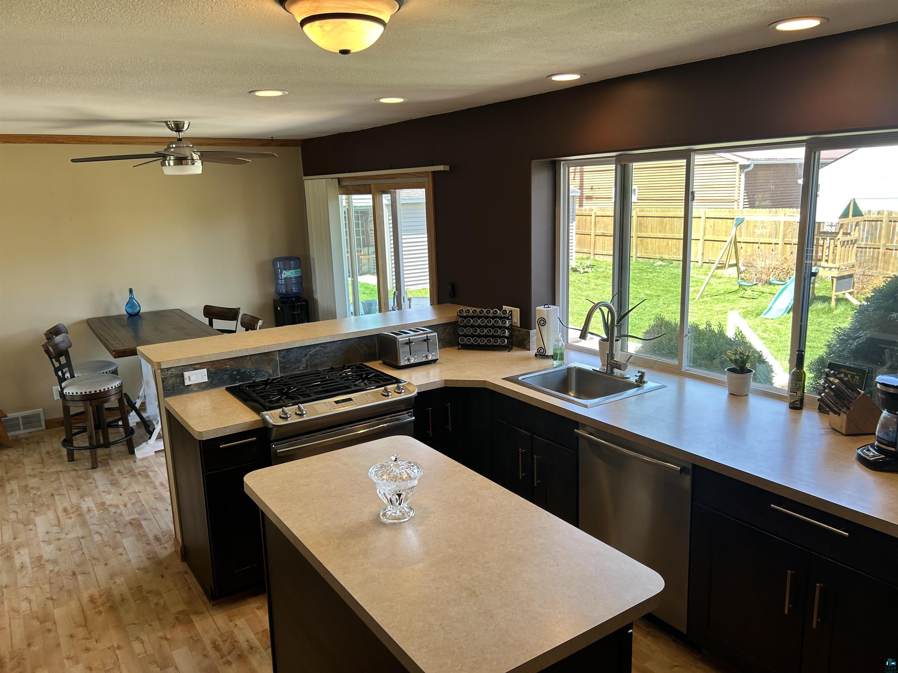 203 Wyandotte Rd, Hoyt Lakes, MN 55750-0000 Listing Photo  10