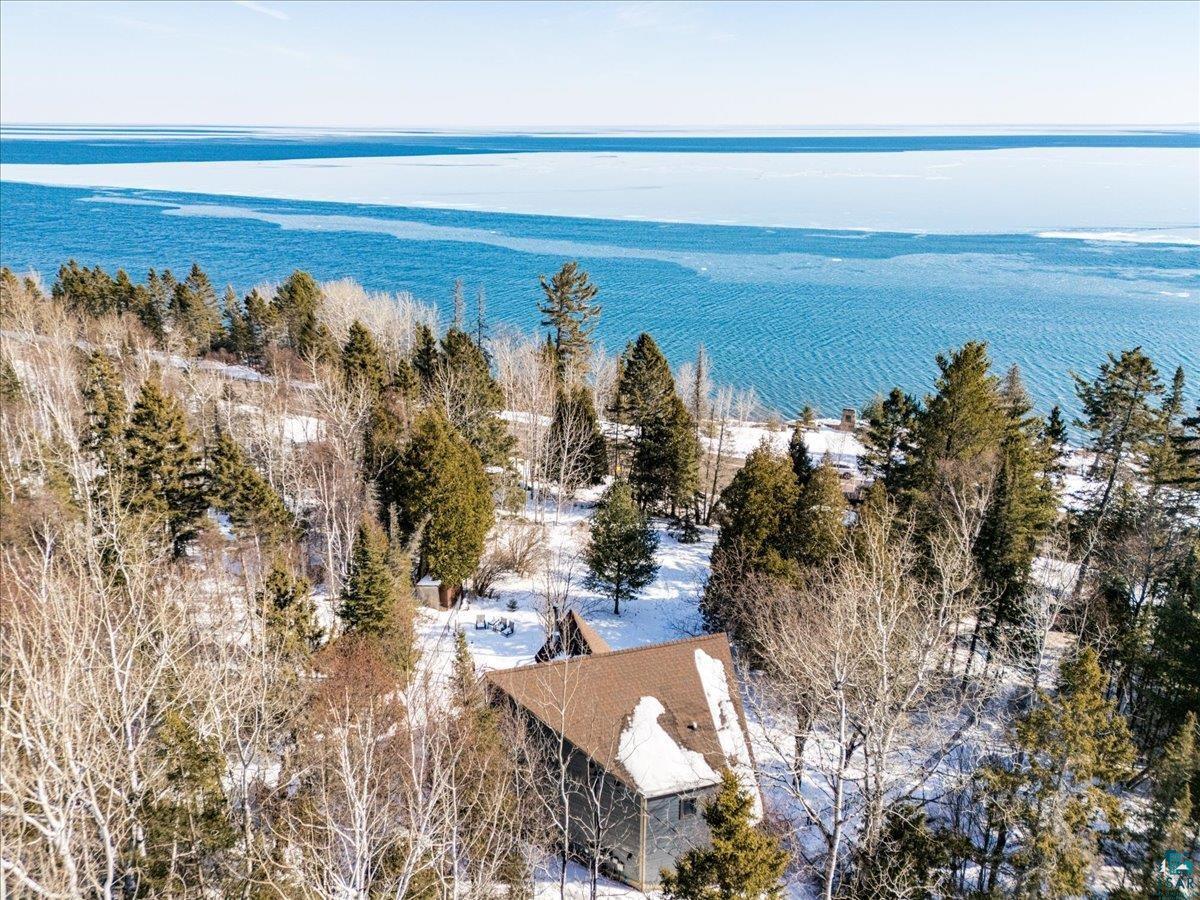 5875 North Shore Dr, Duluth, MN 55805 Listing Photo  3