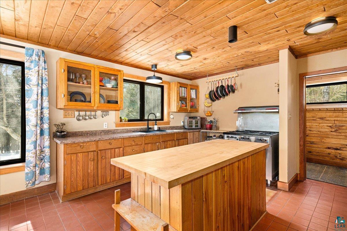 5875 North Shore Dr, Duluth, MN 55805 Listing Photo  6