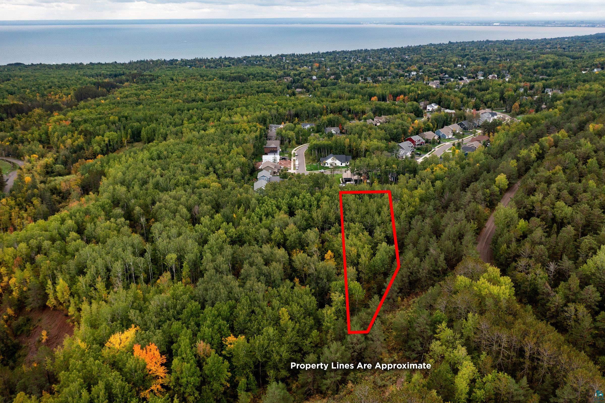 30Xx Bald Eagle Circle, Duluth, MN 55804 Listing Photo  4
