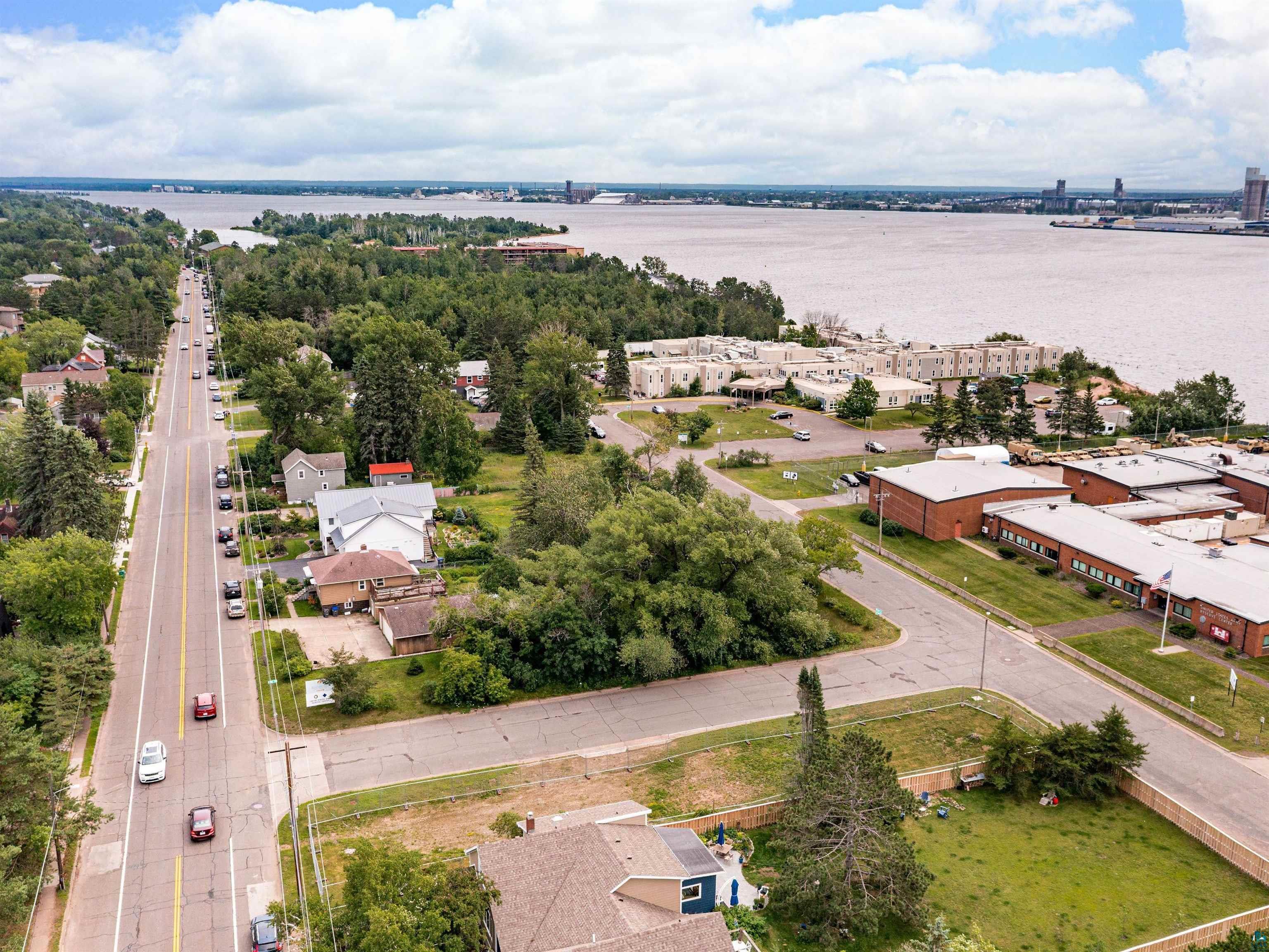 1439 Minnesota Ave, Duluth, MN 55802 Listing Photo  4