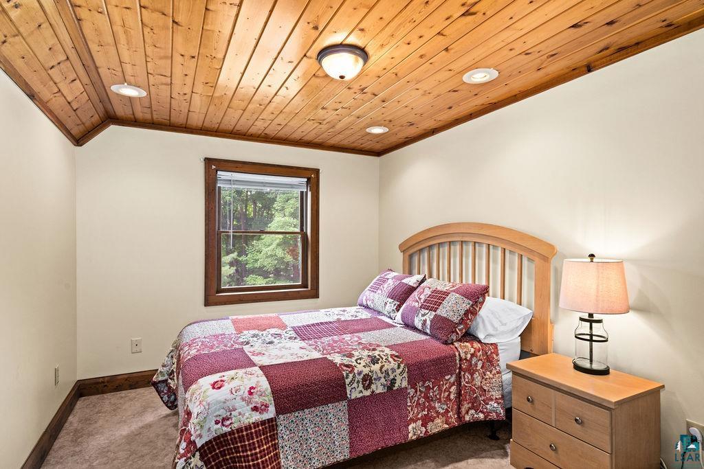 4822 E Tri Lakes Rd, Superior, WI 54880 Listing Photo  31
