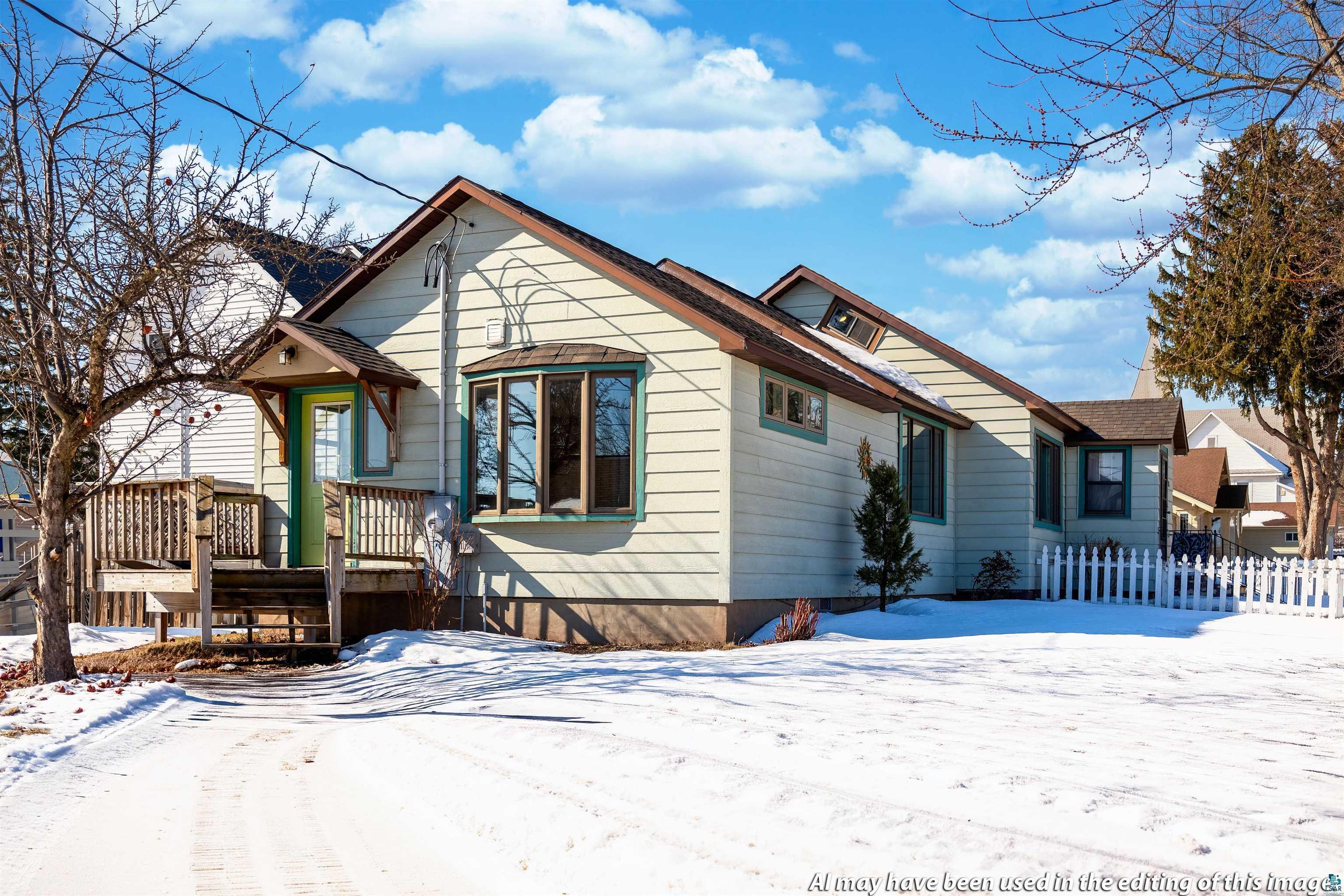 221 N 1st Ave W, Washburn, WI 54891 Listing Photo  1