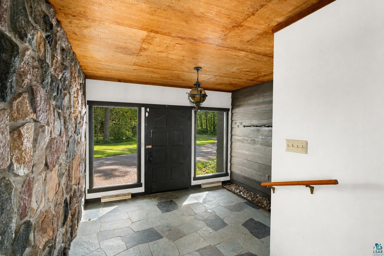 4437 Sunshine Lake Rd, Duluth, MN 55803 Listing Photo  15