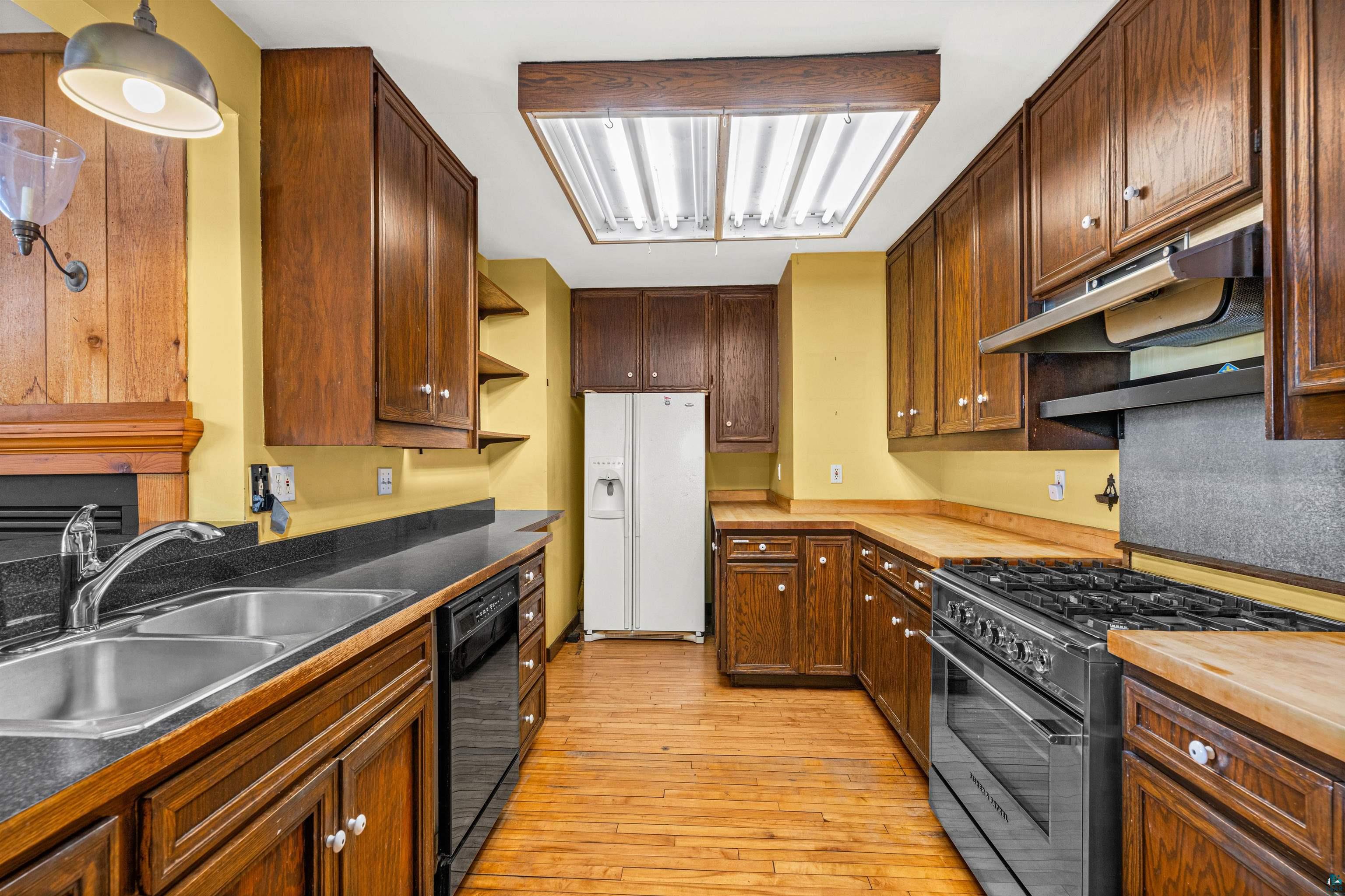 4437 Sunshine Lake Rd, Duluth, MN 55803 Listing Photo  25