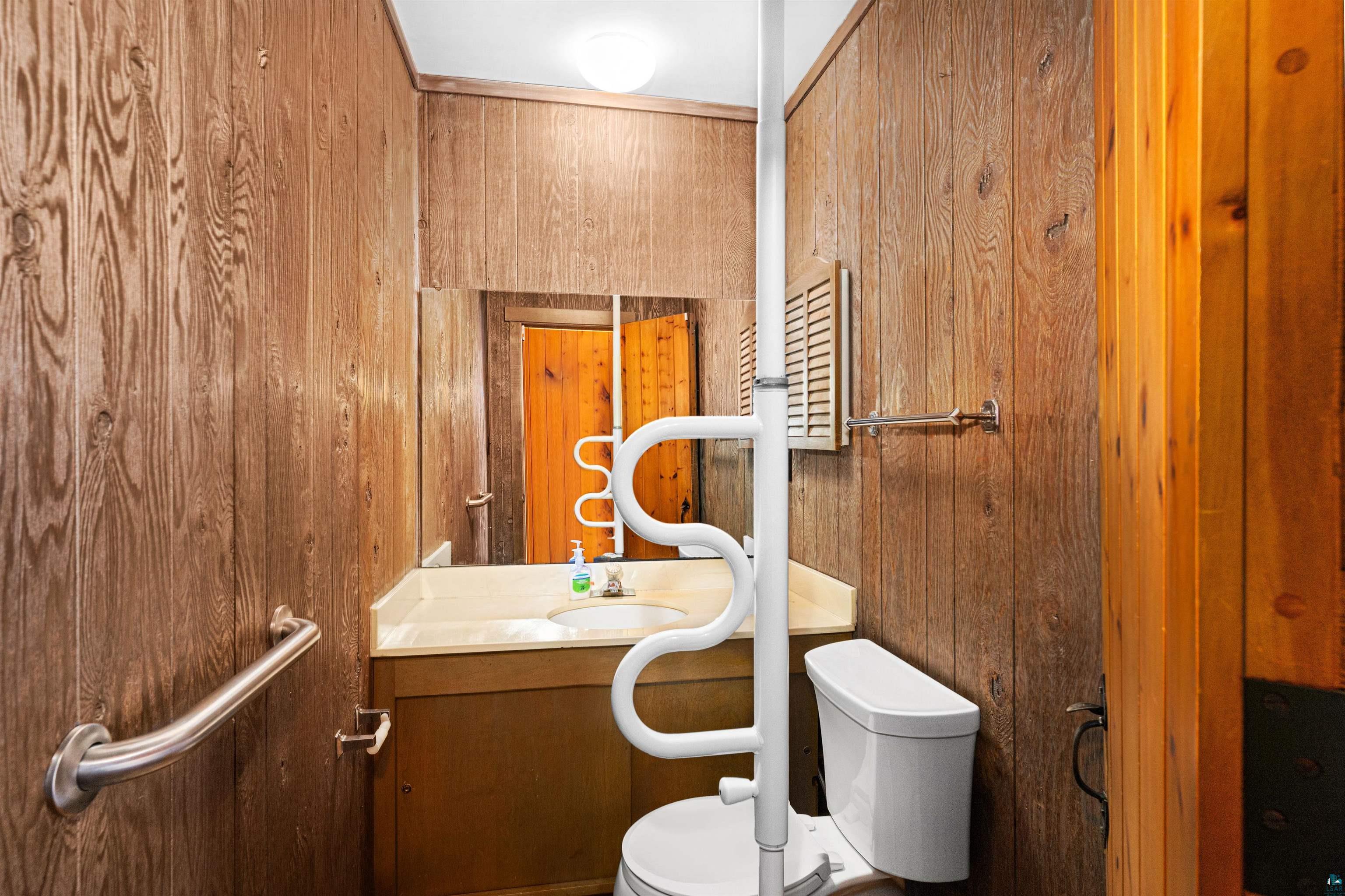 4437 Sunshine Lake Rd, Duluth, MN 55803 Listing Photo  36
