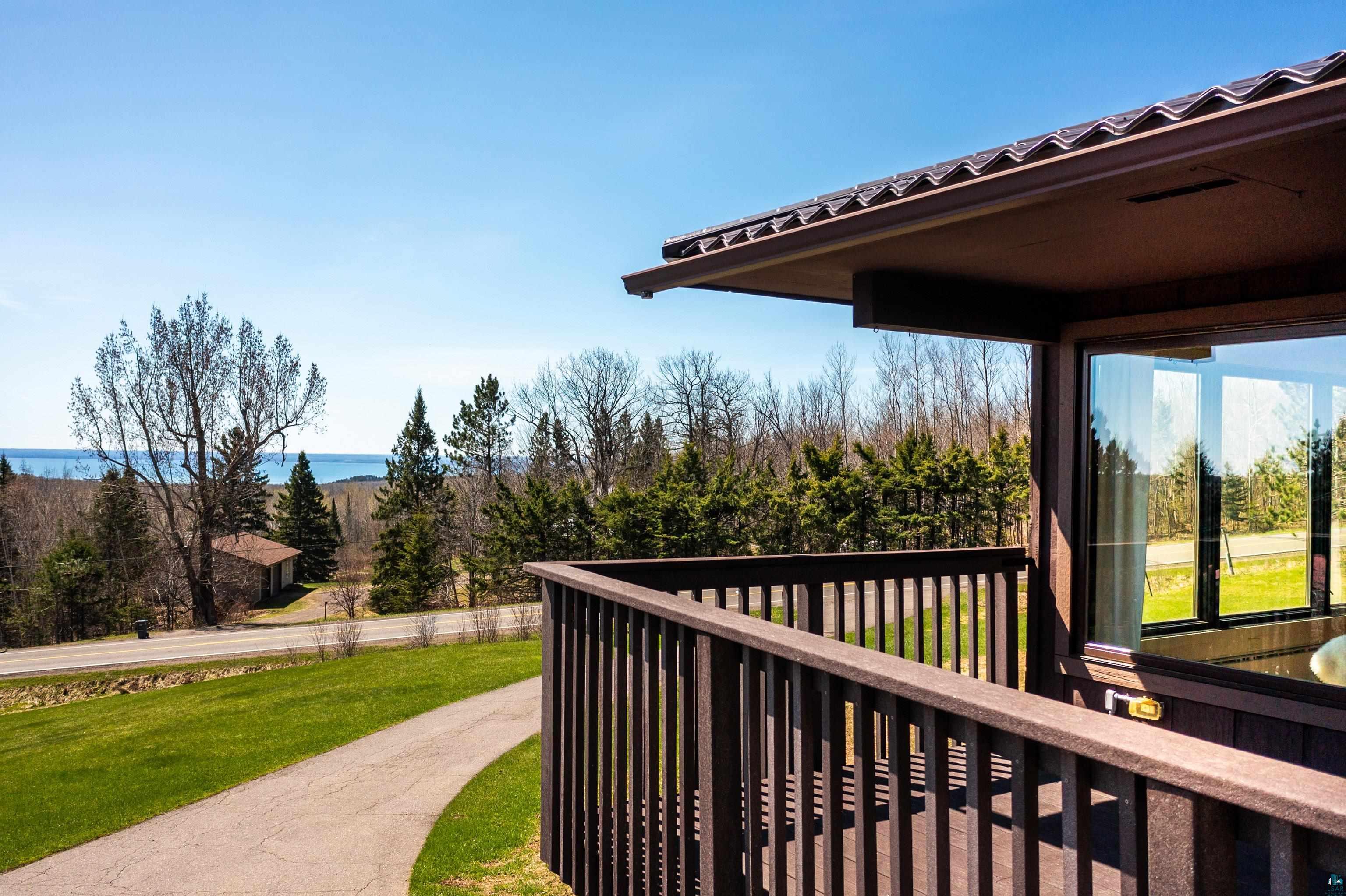 3273 Strand Rd, Duluth, MN 55803 Listing Photo  4
