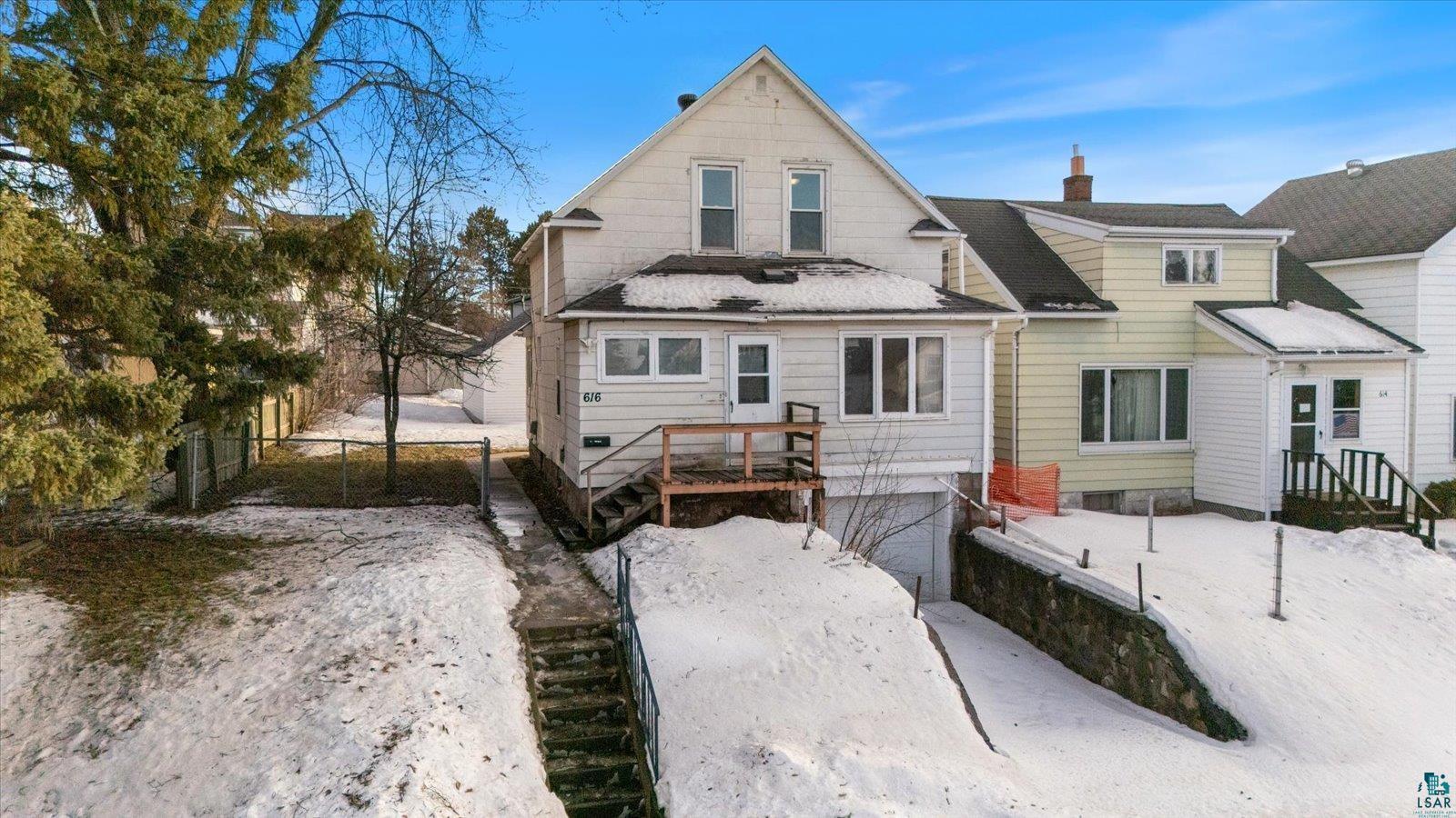 616 Summit St, Eveleth, MN 55734-3720 Listing Photo  2