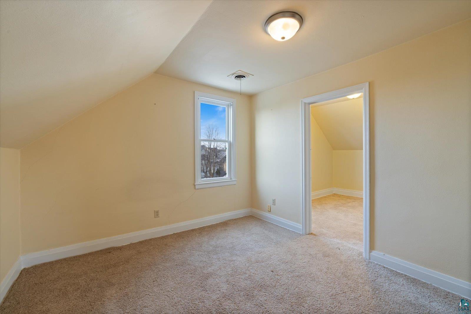 616 Summit St, Eveleth, MN 55734-3720 Listing Photo  25