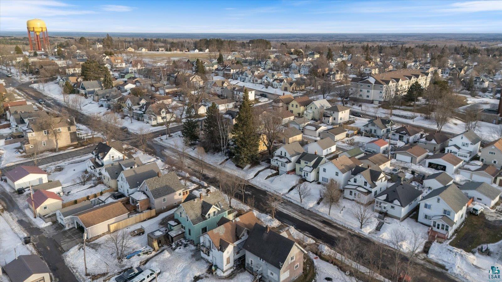 616 Summit St, Eveleth, MN 55734-3720 Listing Photo  38