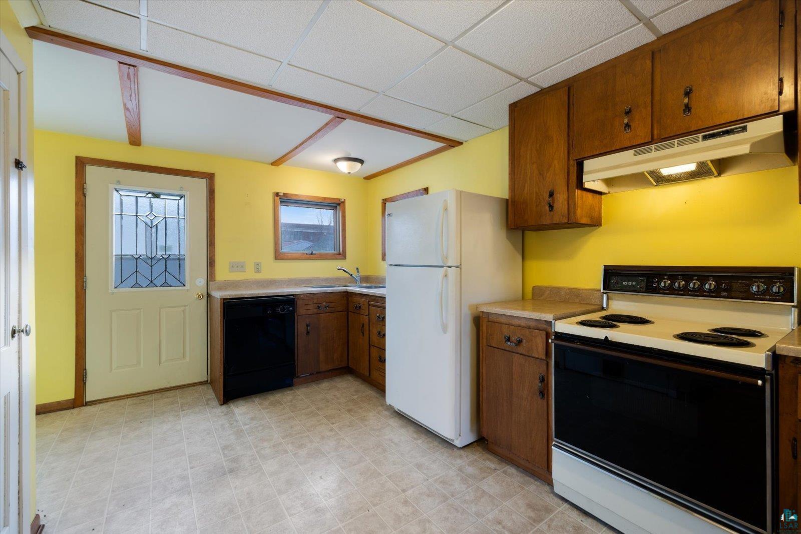 616 Summit St, Eveleth, MN 55734-3720 Listing Photo  6
