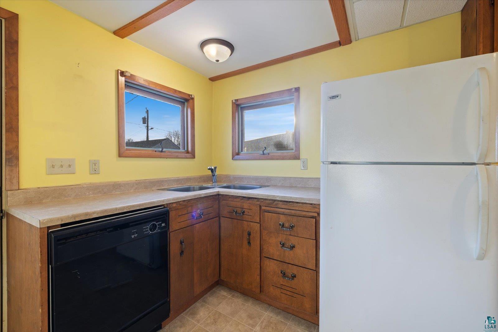 616 Summit St, Eveleth, MN 55734-3720 Listing Photo  7