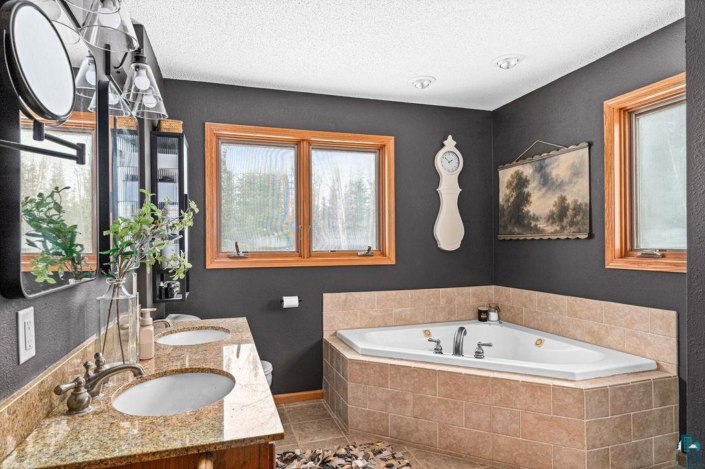 2783 Lauren Rd, Duluth, MN 55804 Listing Photo  26