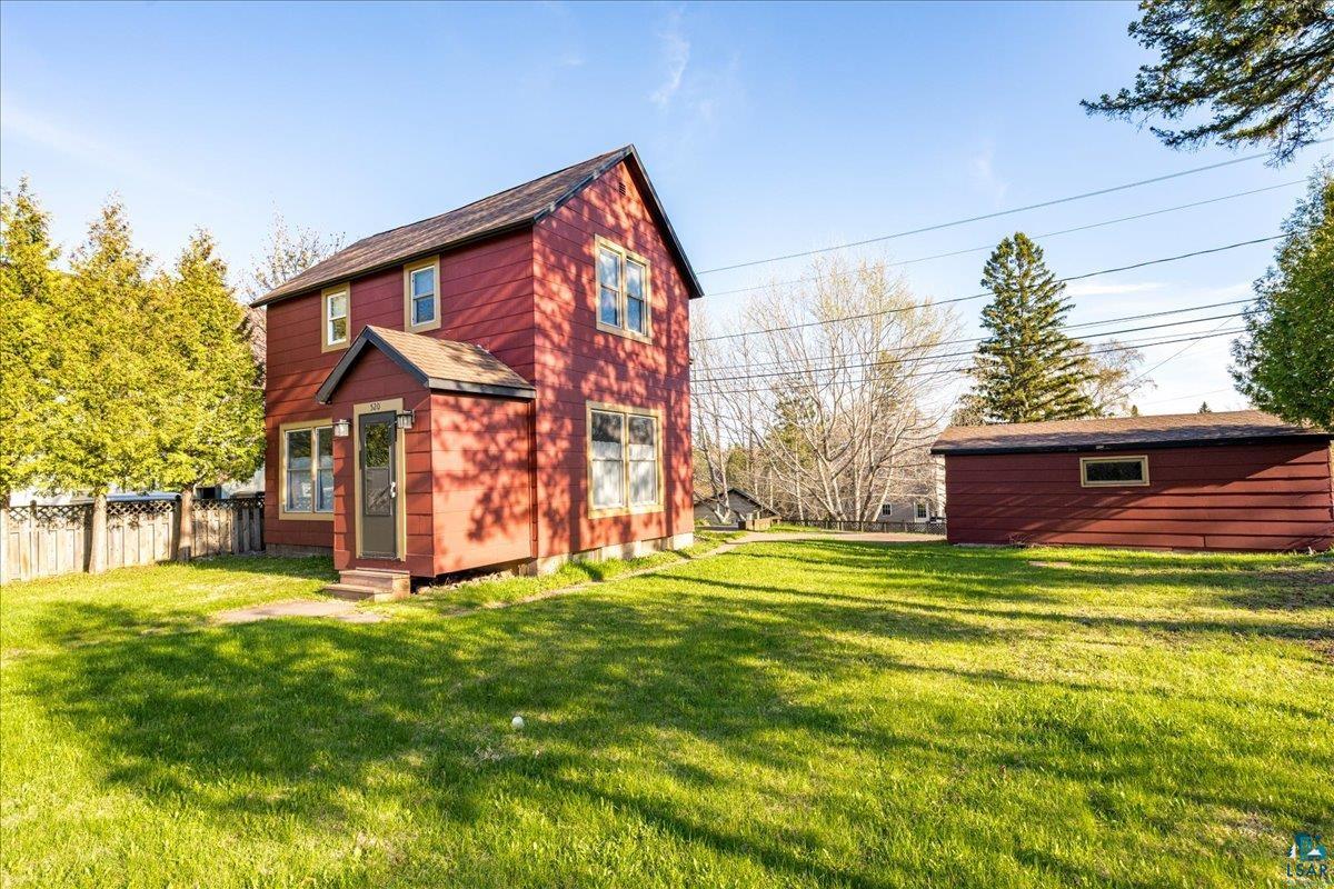 520 7th Ave, Two Harbors, MN 55616 Listing Photo  2