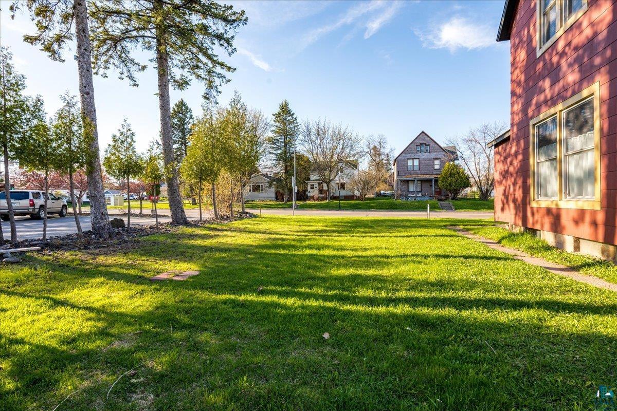 520 7th Ave, Two Harbors, MN 55616 Listing Photo  4