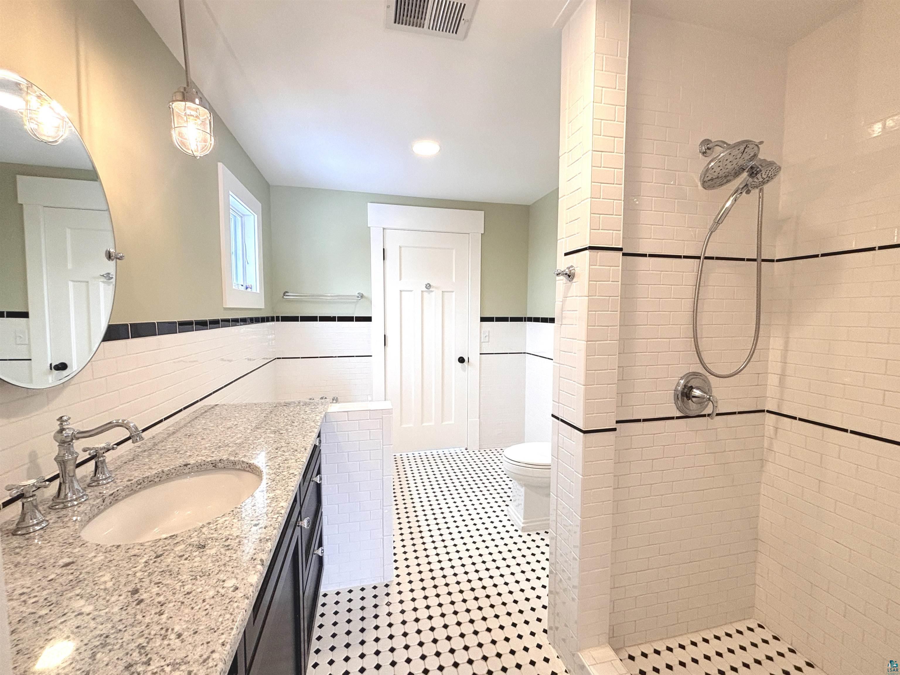 2718 Northridge Dr, Duluth, MN 55811 Listing Photo  18