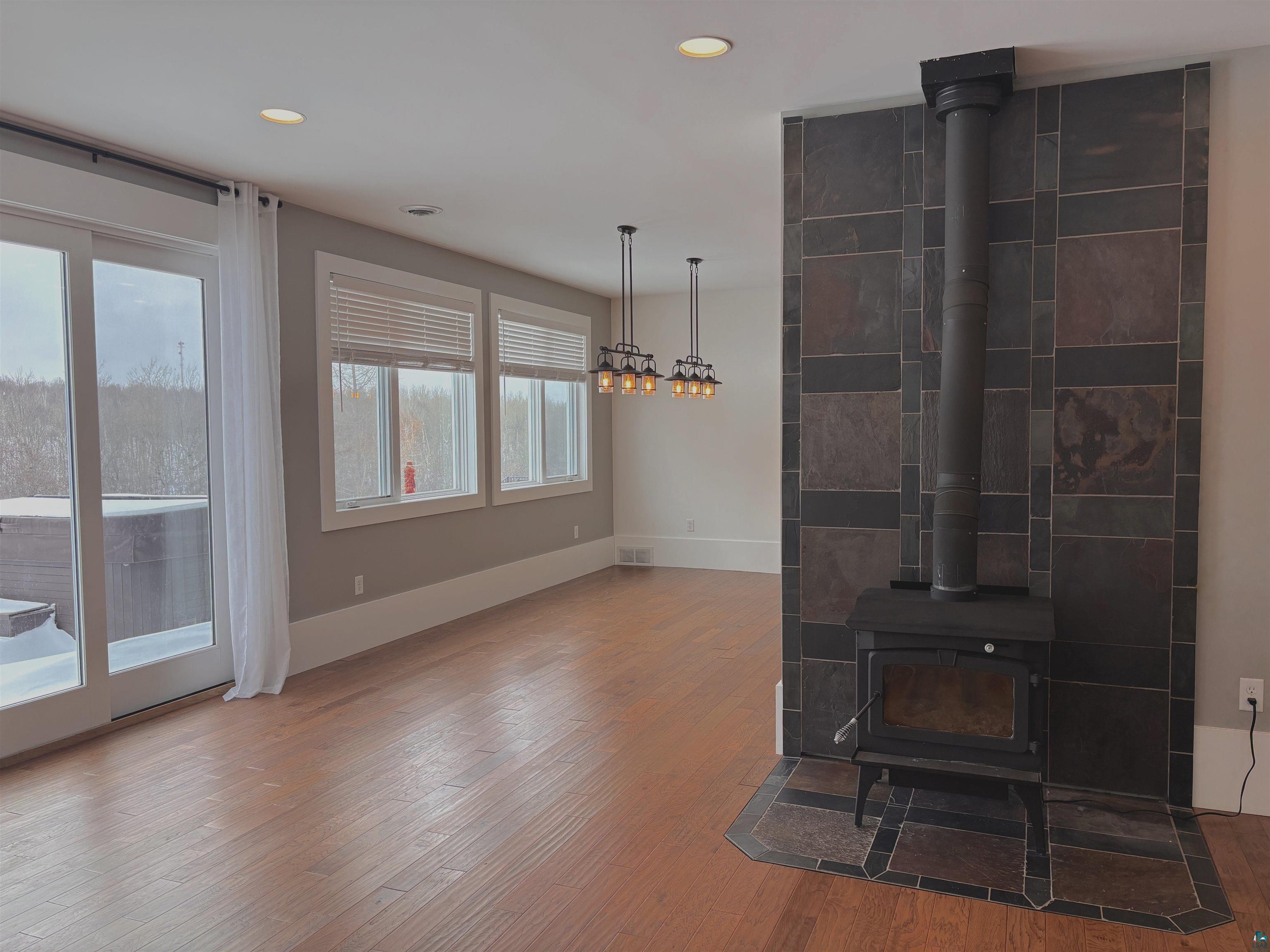 2718 Northridge Dr, Duluth, MN 55811 Listing Photo  8